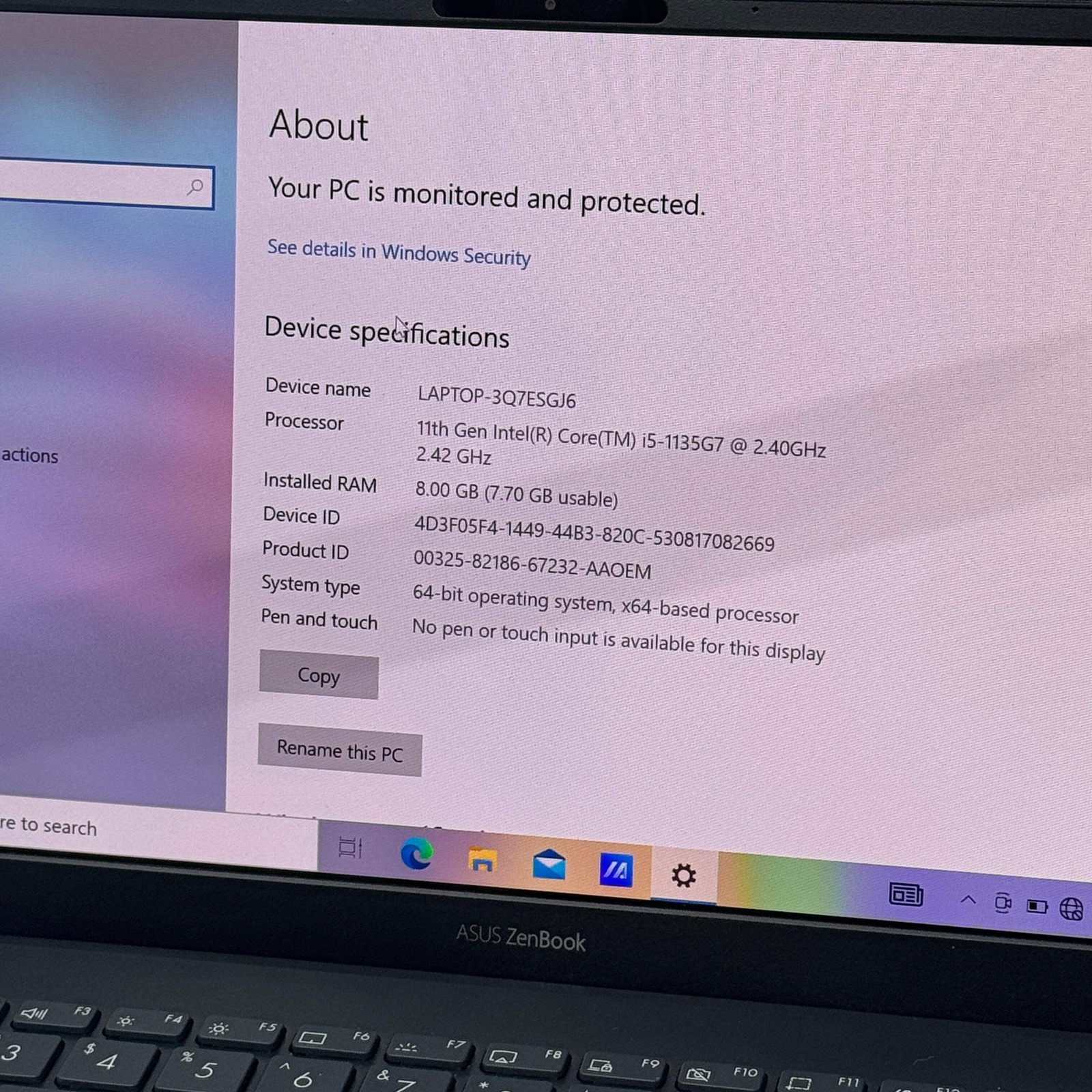 Asus Zenbook 13 UX325E 13.3″ i5-1135G7 2.4GHz 8GB RAM 256GB SSD