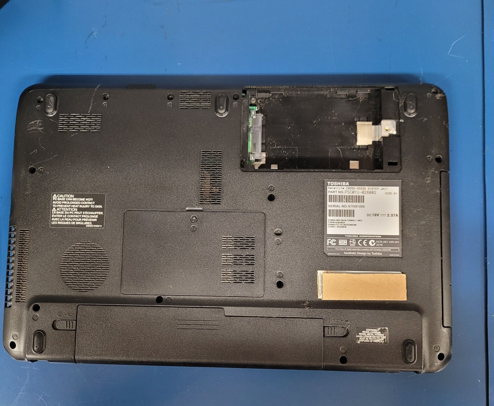 Toshiba Satellite C655D-S5236 15.6″ AMD C-50 @1.00 GHz 3 GB RAM NO HDD