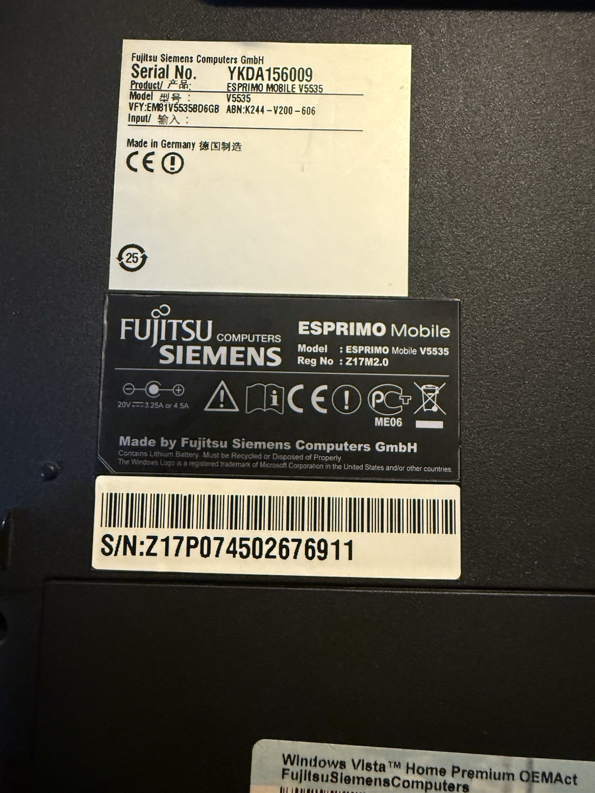 Fujitsu Siemens Esprimo Mobile V5535 Laptop T2370 Windows XP 2GB Needs Reset