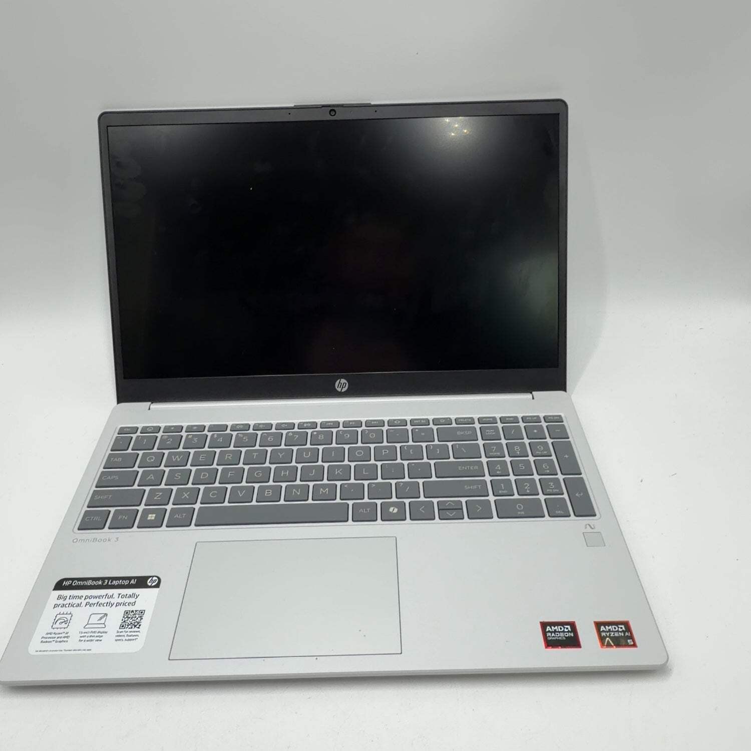HP OmniBook 3 15-FN0105DX 15.6″ Ryzen AI 5 330 2.0 16GB RAM 512GB SSD