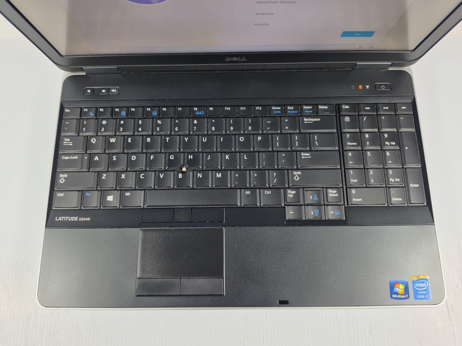 DELL LATITUDE E6540 15.6″ FHD i7-4810MQ@2.80GHz 16GB RAM 256GB SSD WINDOWS 11