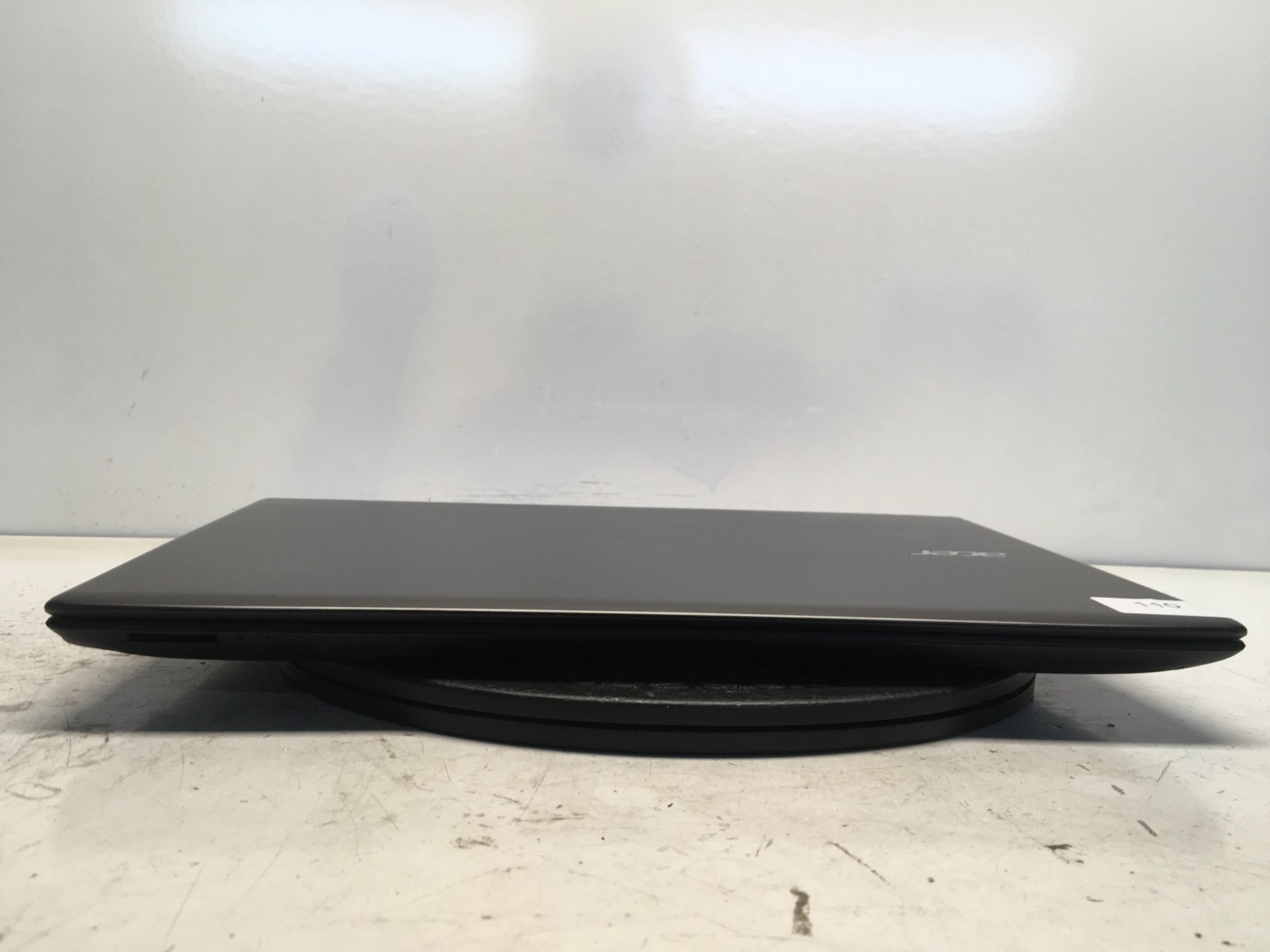 Acer Aspire E5-575 N16Q2 Intel i3-7100U 2.4GHz 4 GB NO HDD