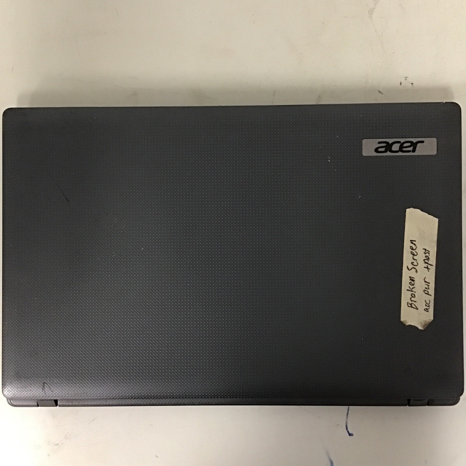 Acer 5250-B2455 – AMD E-350 – NO RAM – NO HDD – PARTS