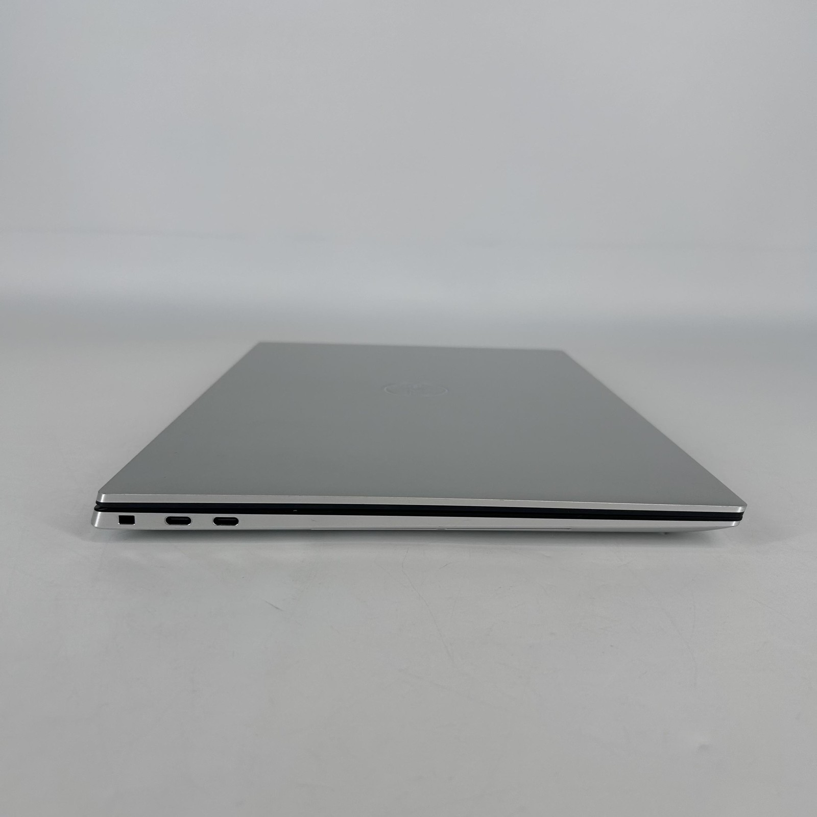 Dell XPS 15 9500 UHD+ TOUCH i7-10875H 2.30GHz 32GB 2TB SSD GTX 1650 Ti Good