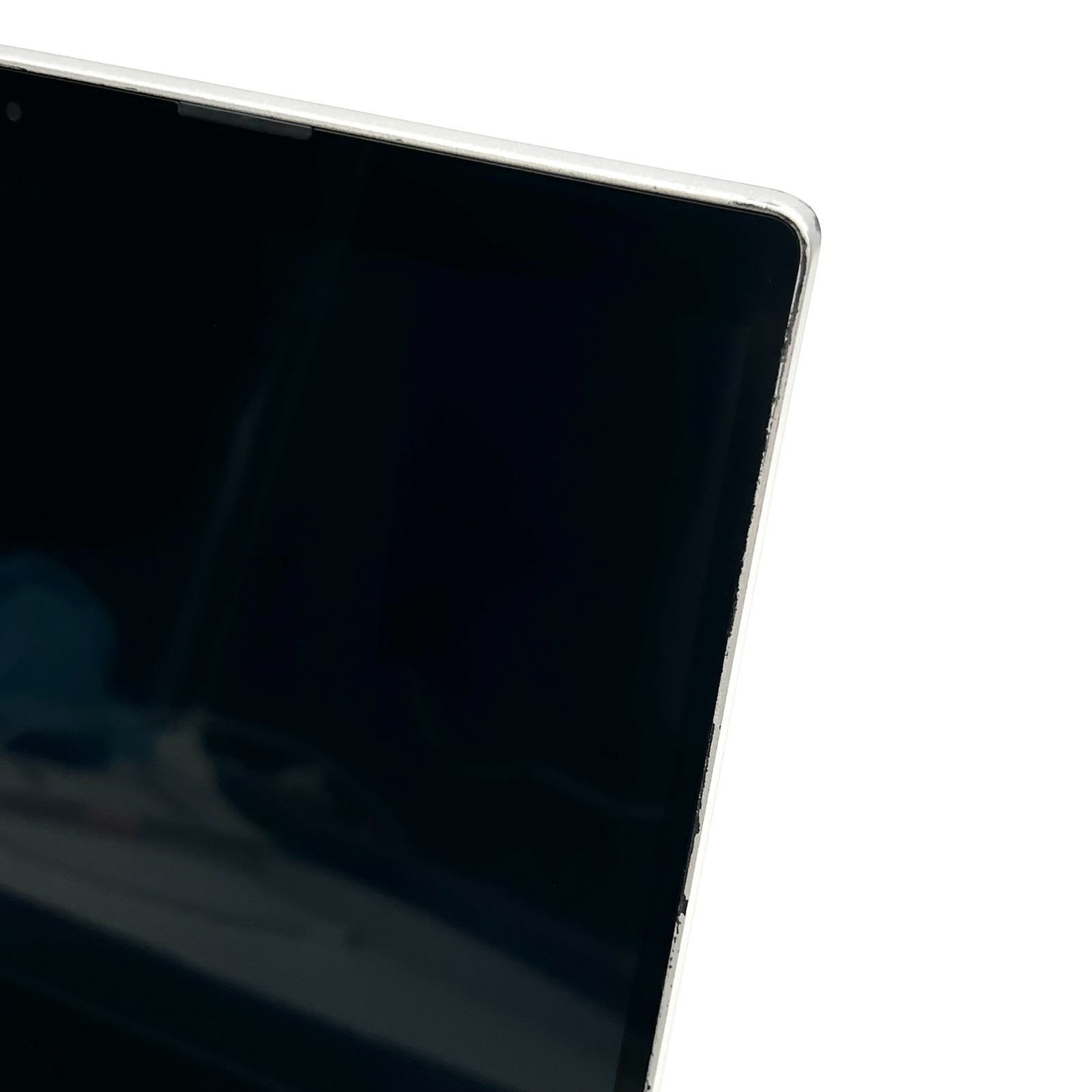 Dell Latitude 5330 13″ i5-1235U 8GB RAM 256GB SSD No OS | TESTED USED – POOR