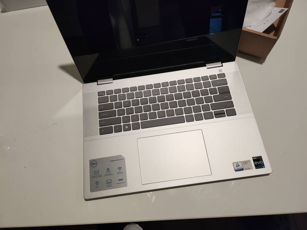 Dell Inspiron 15 3520 15.6” (256GB SSD, Intel Core i5 11th Gen., 4.50 GHz, 8GB)