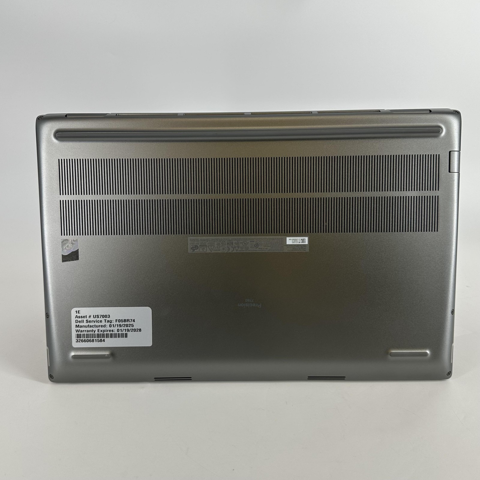 Dell Precision 7780 17.3 4K i9-13950HX 64GB 2TB/512GB RTX 3500 Ada Generation