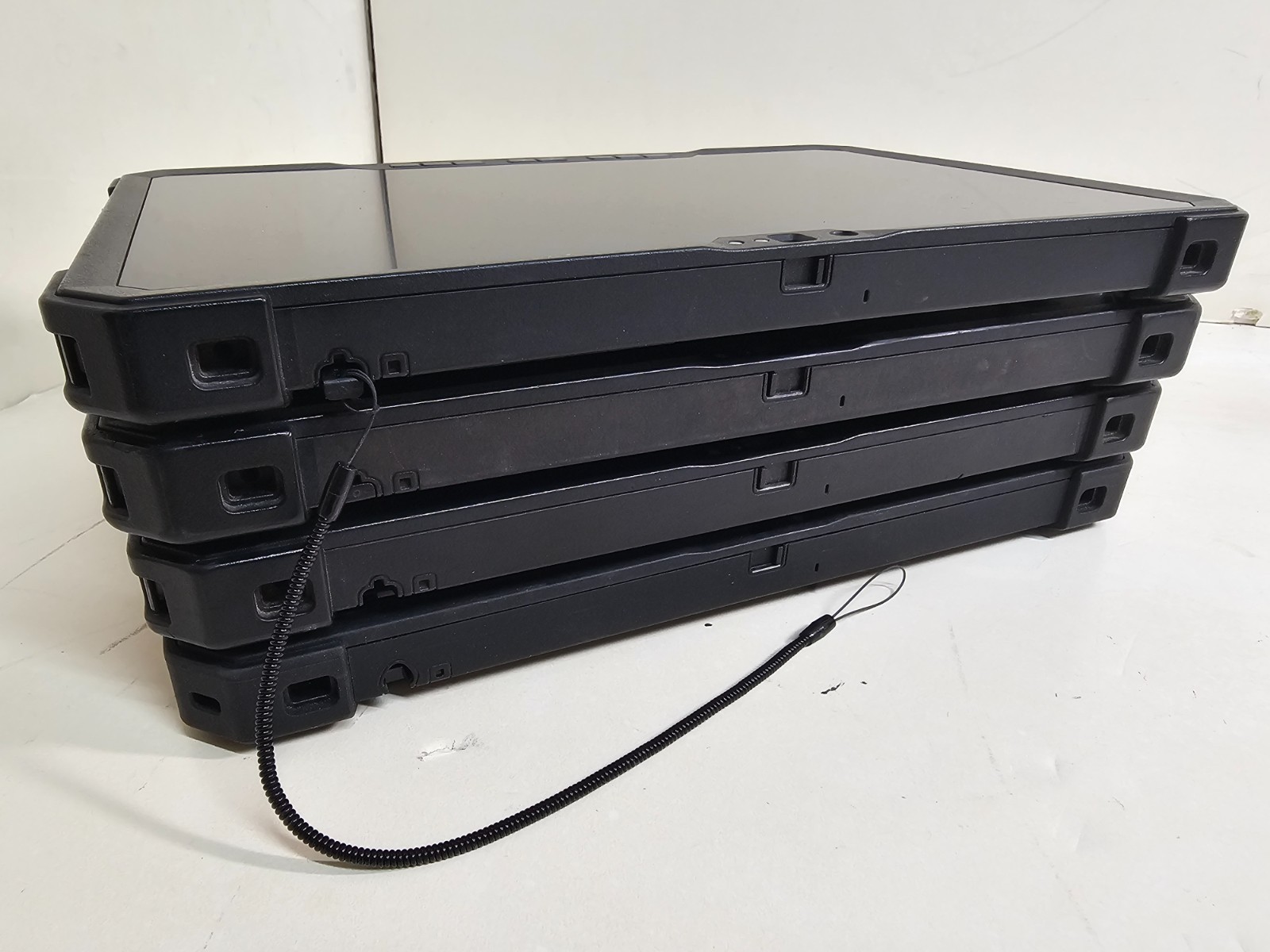 4 Laptop Lot – Dell Latitude 7220 & 7202 Rugged Tablet – 1.2 & 1.6 GHz 11.6″ SP1