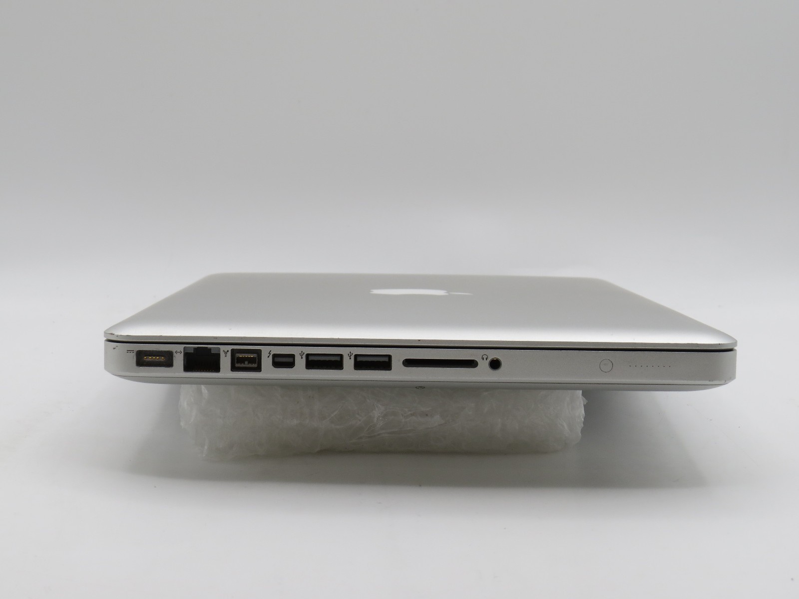 Apple MacBook Pro A1278 | i5-3210M @ 2.5GHz | 4GB DDR3 | HD 4000 | 13.3″ Display