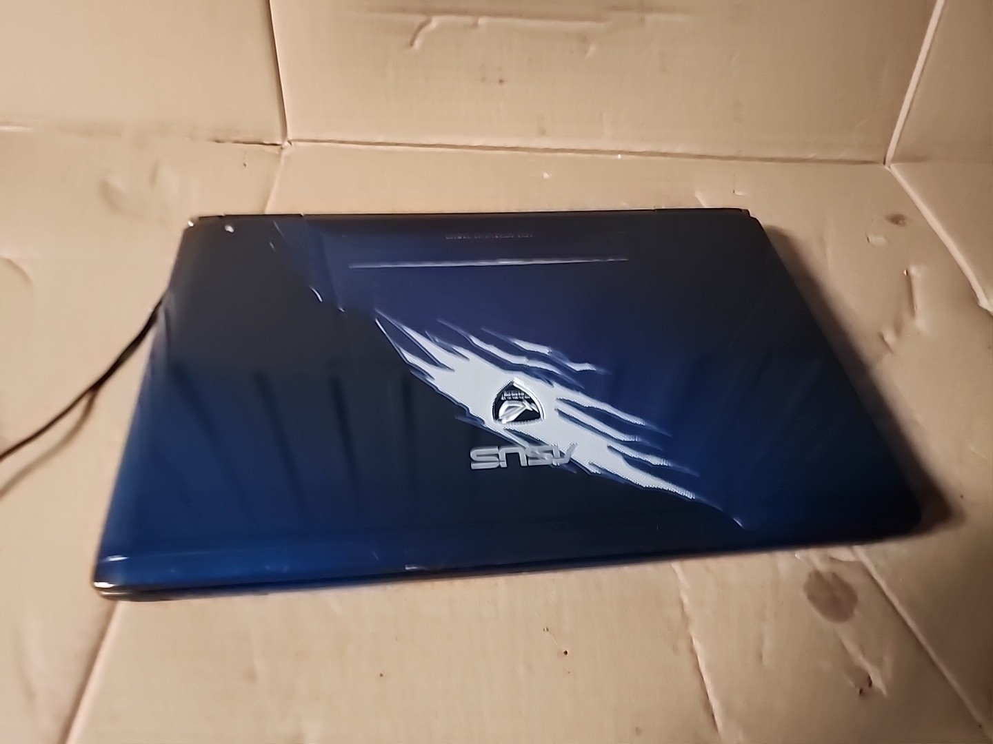 ​Laptop Asus ROG G60 Core 2 Duo P7450 4GB RAM 1GB GTX 260M Win 7 – Para Partes