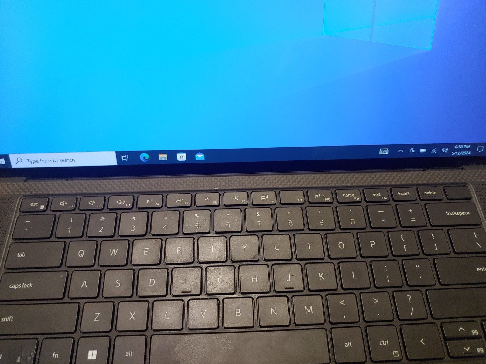 Dell XPS 9510 15.6″ 512GB SSD, i9-11900H, 32GB DDR4 RTX 3050 Ti 4K UHD Win10 Pro
