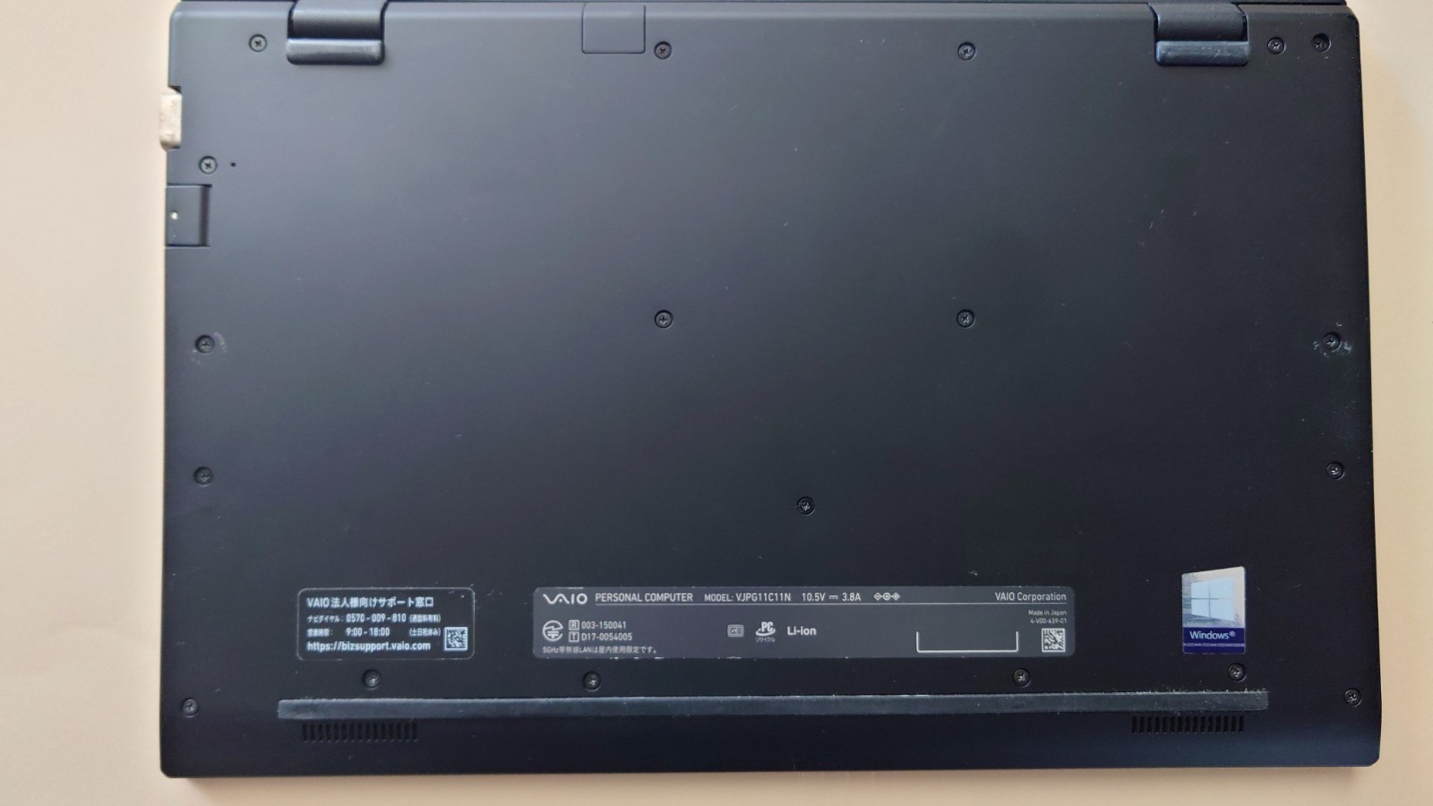 Sony Vaio Pro PG VJPG11C11N 13.3 W11 Core i7-8550U 16GB 256GB SSD Made in Japan