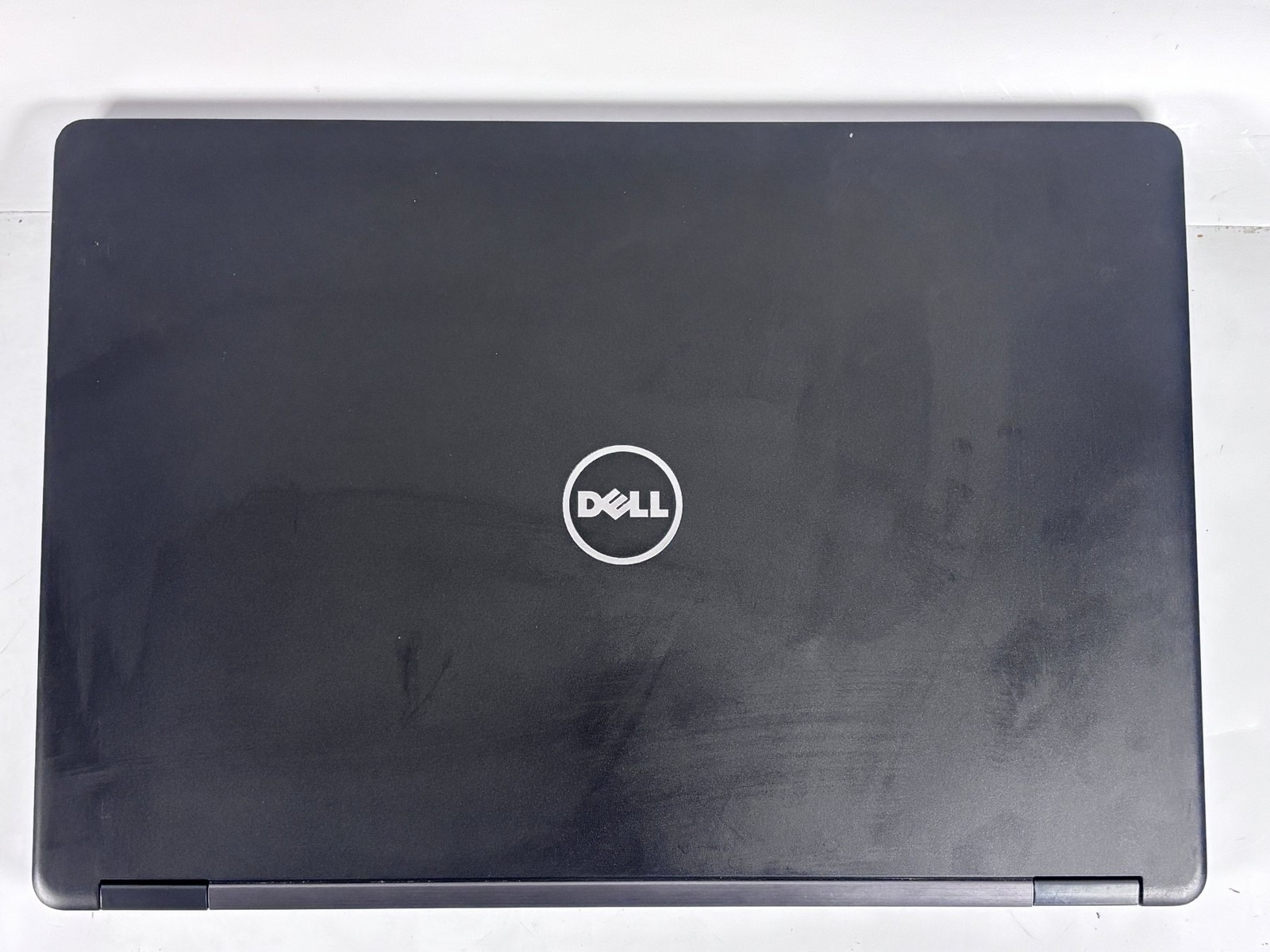 Dell Latitude 5480 – 14″ HD, 2.5GHz i5, 8GB RAM, 256GB SSD, Windows 11