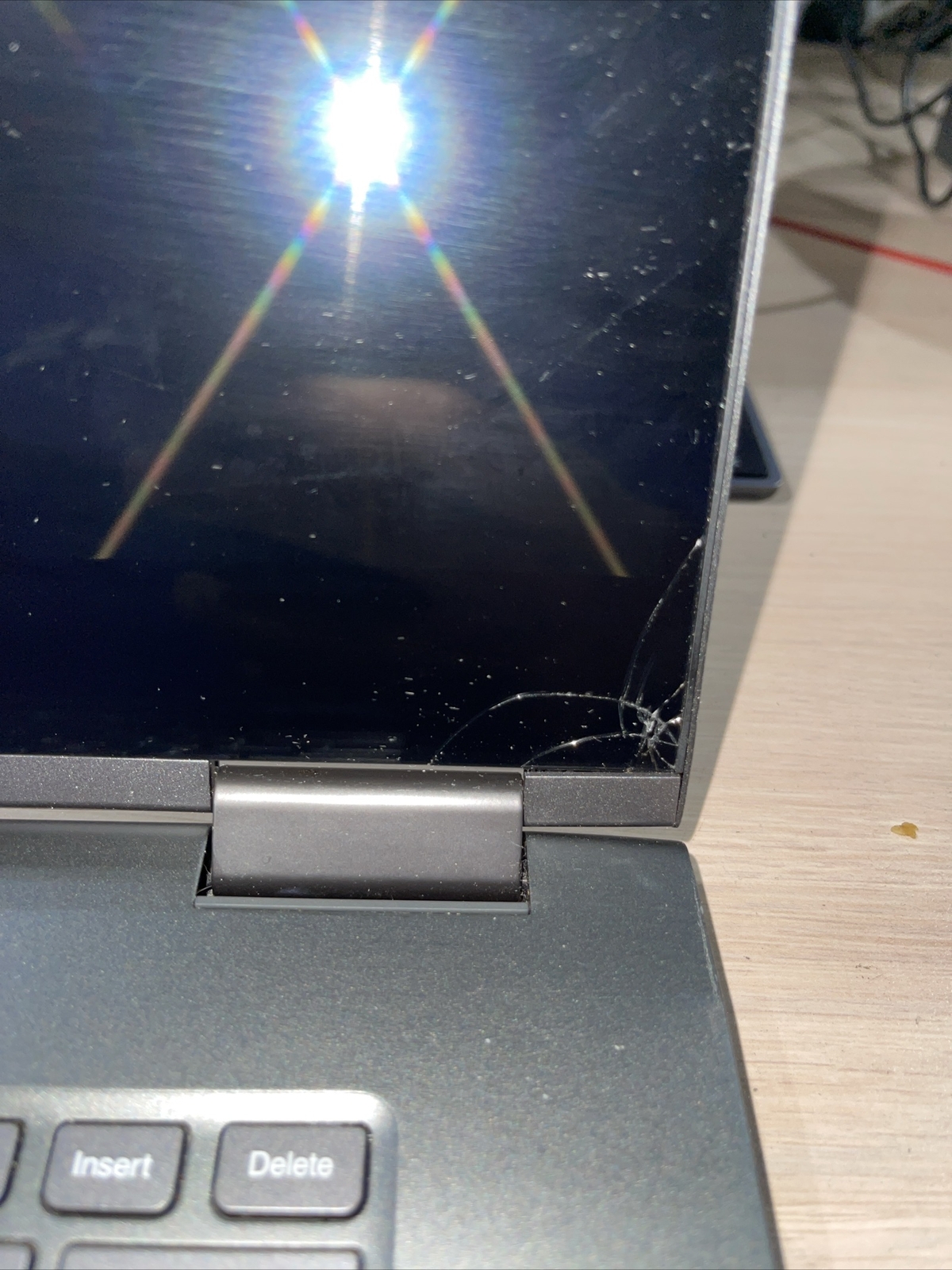Lenova Yoga 730 15IKB i5-8250U 1.60GHZ 16GB RAM NO ND