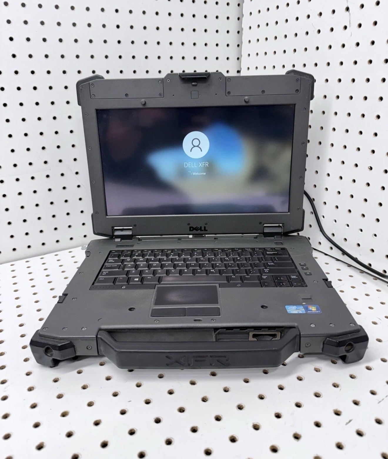 Dell Latitude E6420 XFR Core i7 CPU, 128 Solid State, 8GB RAM Win10 Rugged