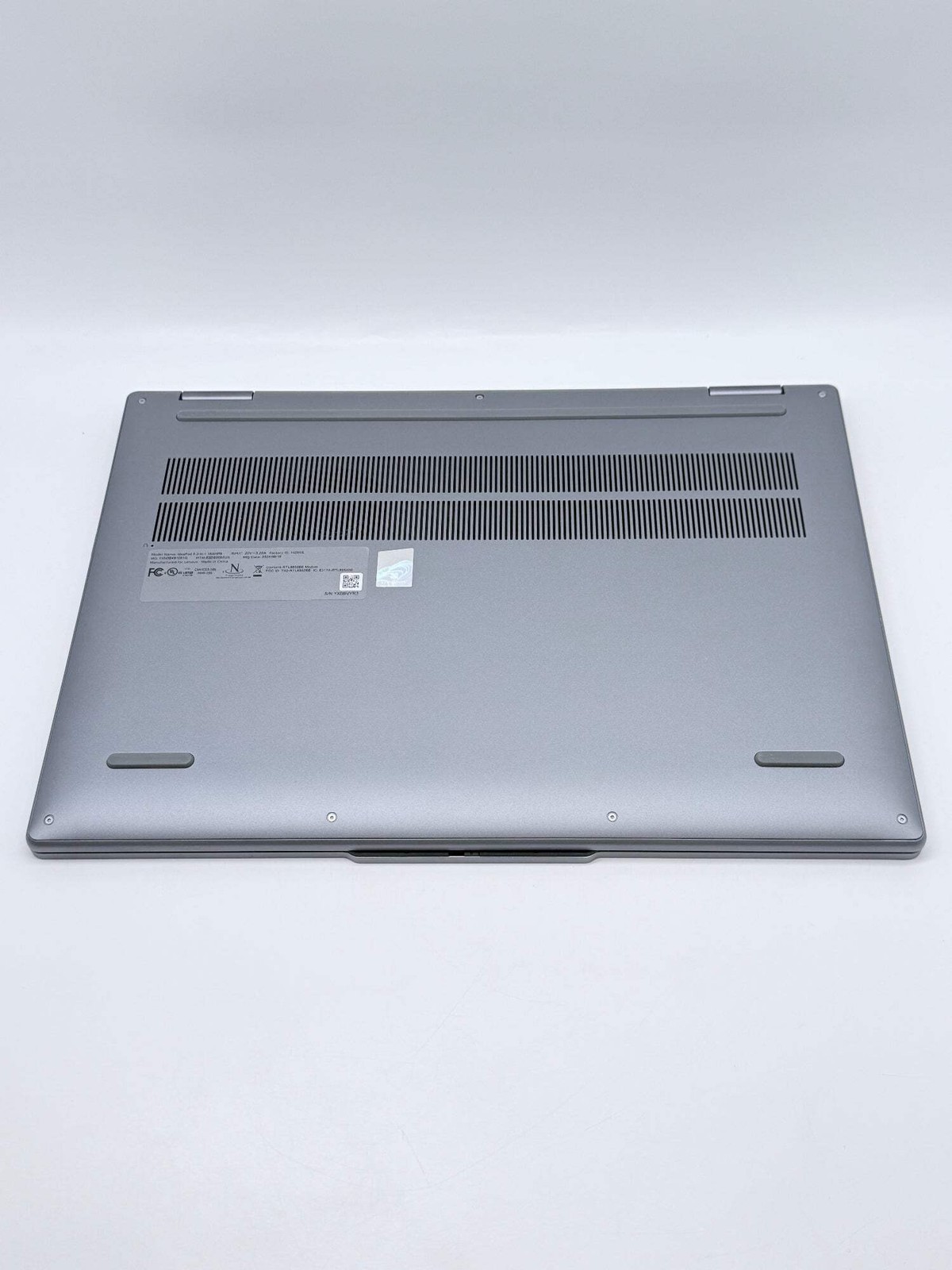 Lenovo IdeaPad 5 2-in-1 16AHP9 16″ Ryzen 7 8845HS 16GB RAM 1TB SSD Windows 11 Gr