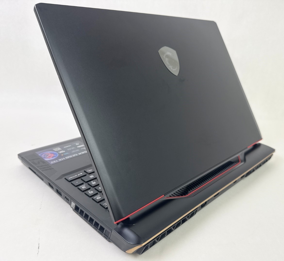 MSI Raider GE68HX 16″ 1920×1200 144Hz i9-13950HX 8GB 1TB SSD W11H – No RTX