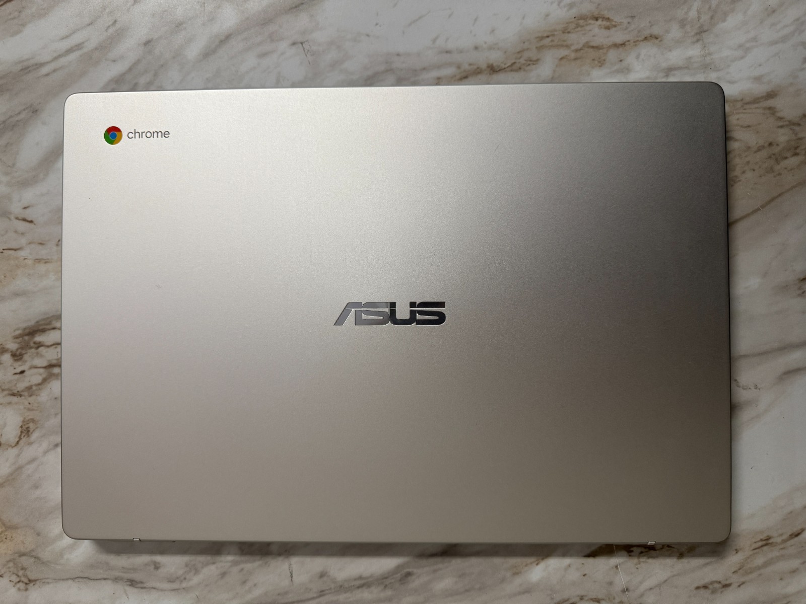 ASUS Chromebook 15.6″ FHD N3350 4GB 64GB Chrome OS C523NA-IH44F – Silver