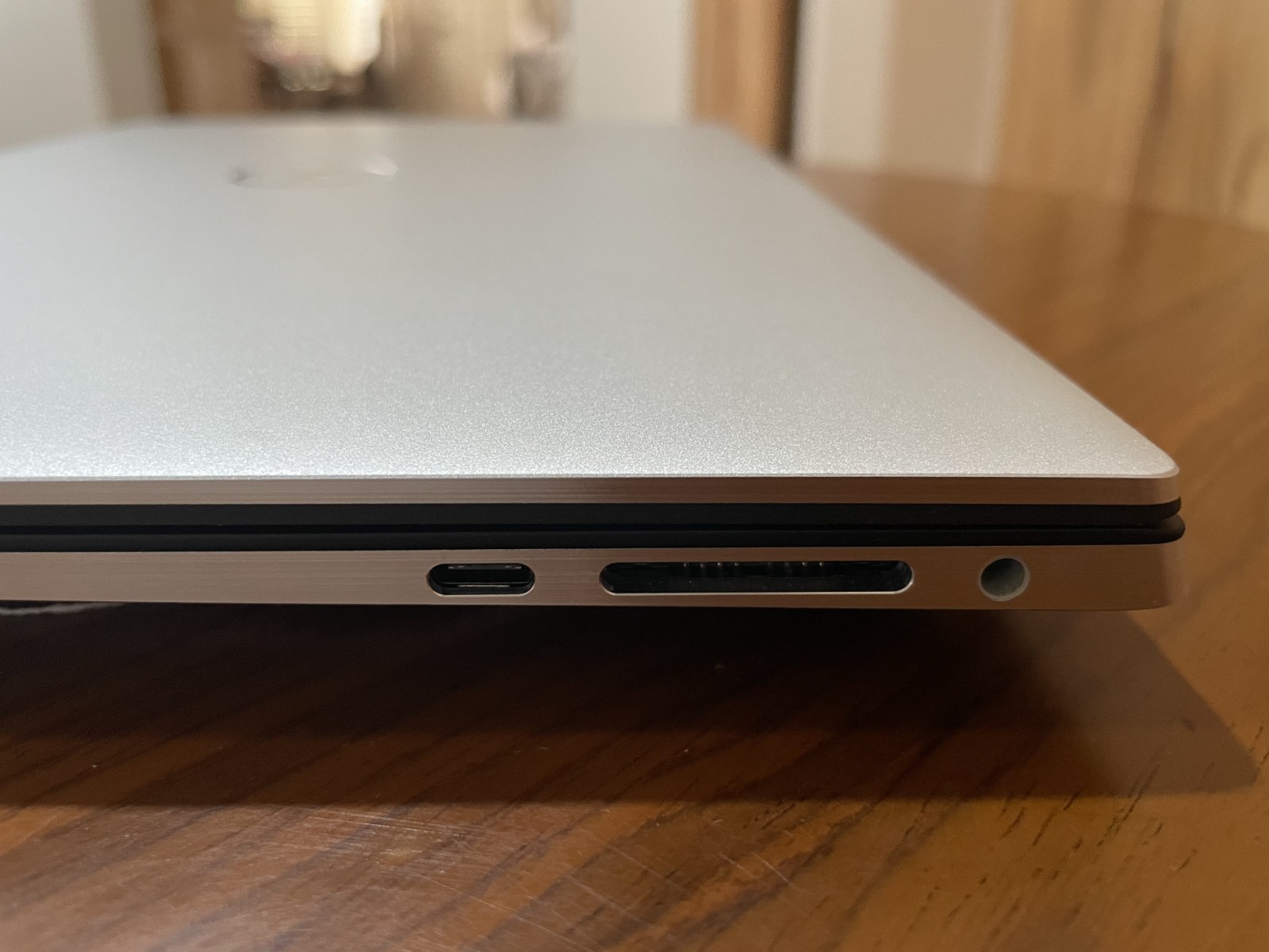 Dell XPS 15 9530 3.5K OLED Touch i7-13700H 32GB 1TB SSD RTX 4050