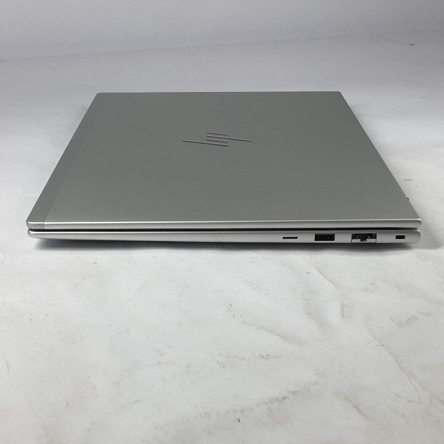 HP EliteBook 6 G1I 16 16″ Core Ultra 5 235U 2.0GHz 16GB RAM 256GB SSD
