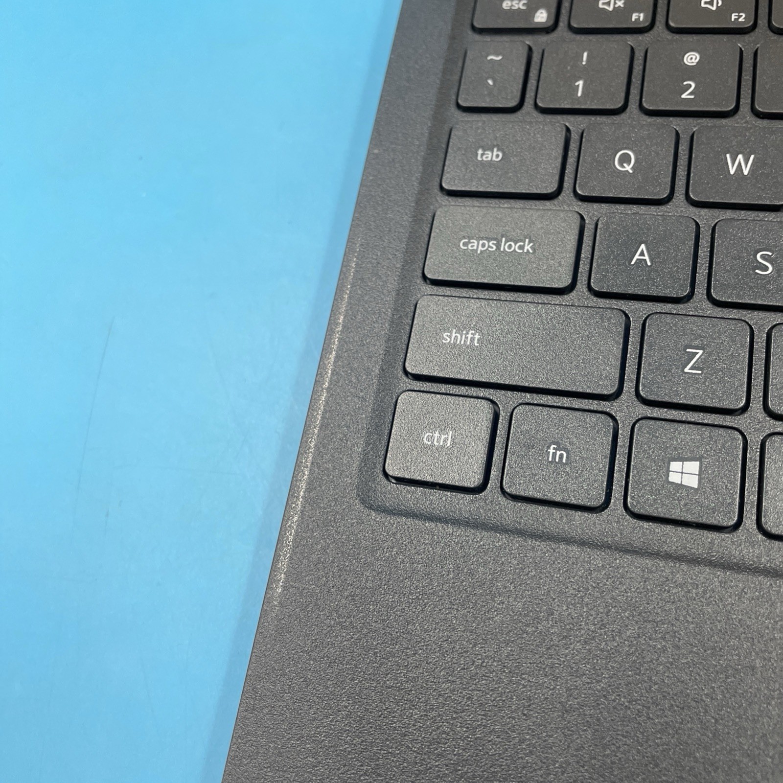 Dell Latitude 3520 | i5-1135G7 | 8GB RAM | NO DRIVE | NO OS | 68% BATTERY