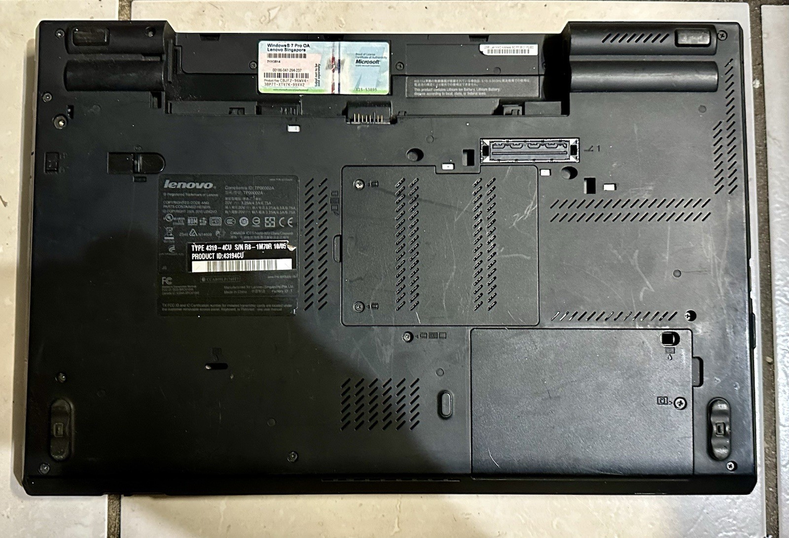 Lenovo ThinkPad W510 i7-720QM Win 7, No Battery