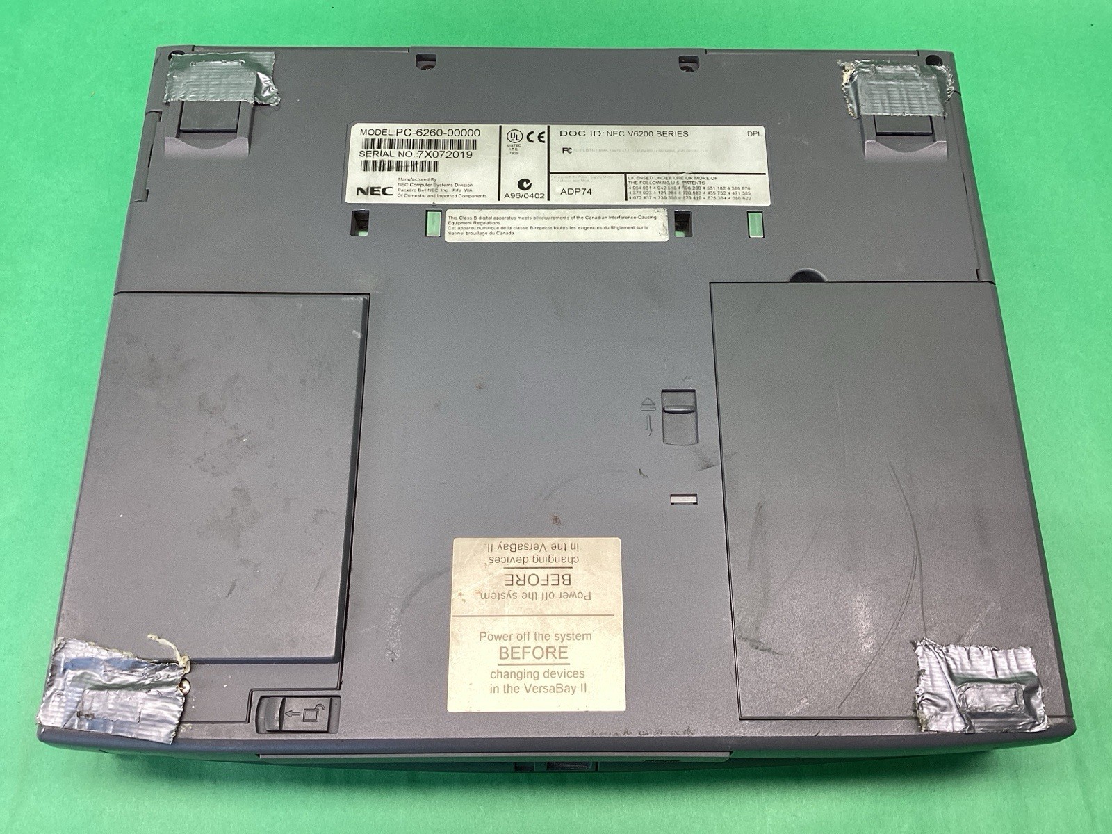 NEC Versa 6230 Vintage Windows 95 Laptop – NO HARD DRIVE – UNTESTED