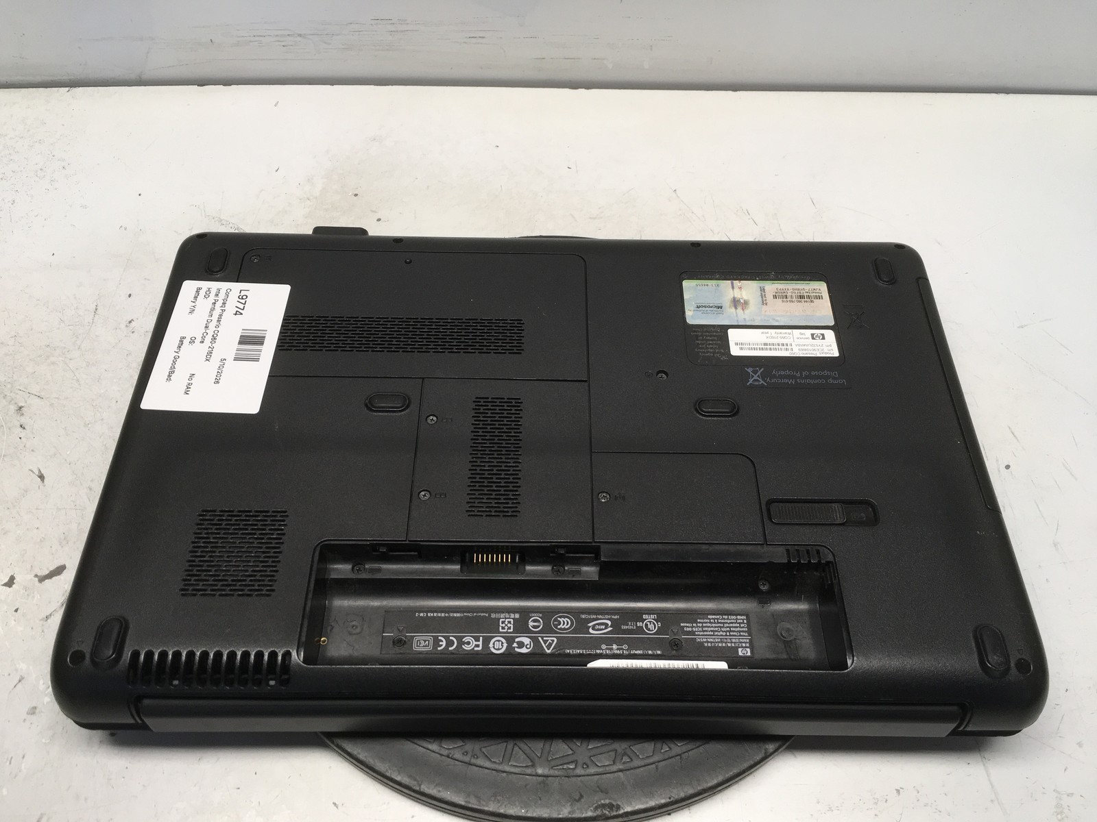 Compaq Presario CQ60-216DX Intel Pentium Dual-Core No RAM NO HDD No Batt