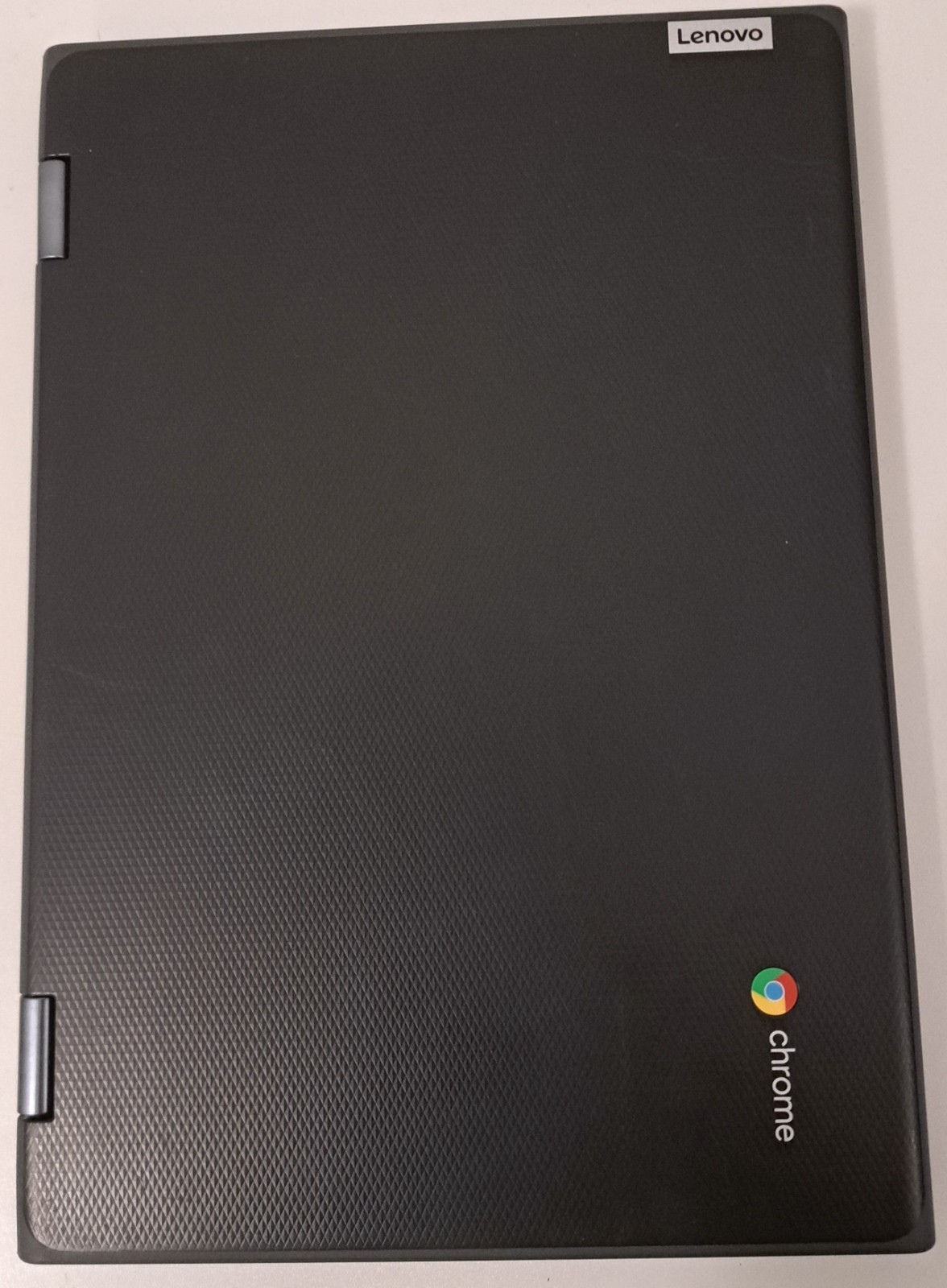 Lenovo 300e 2nd Gen Celeron N3450 Chromebook 4GB DDR4 32GB eMMC