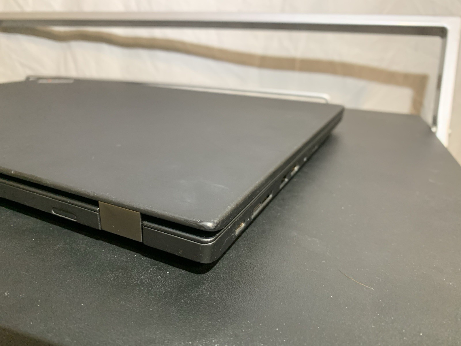 Lenovo ThinkPad T590 i7-8565U 8GB 256GB SSD Win11 15.6in FHD Black