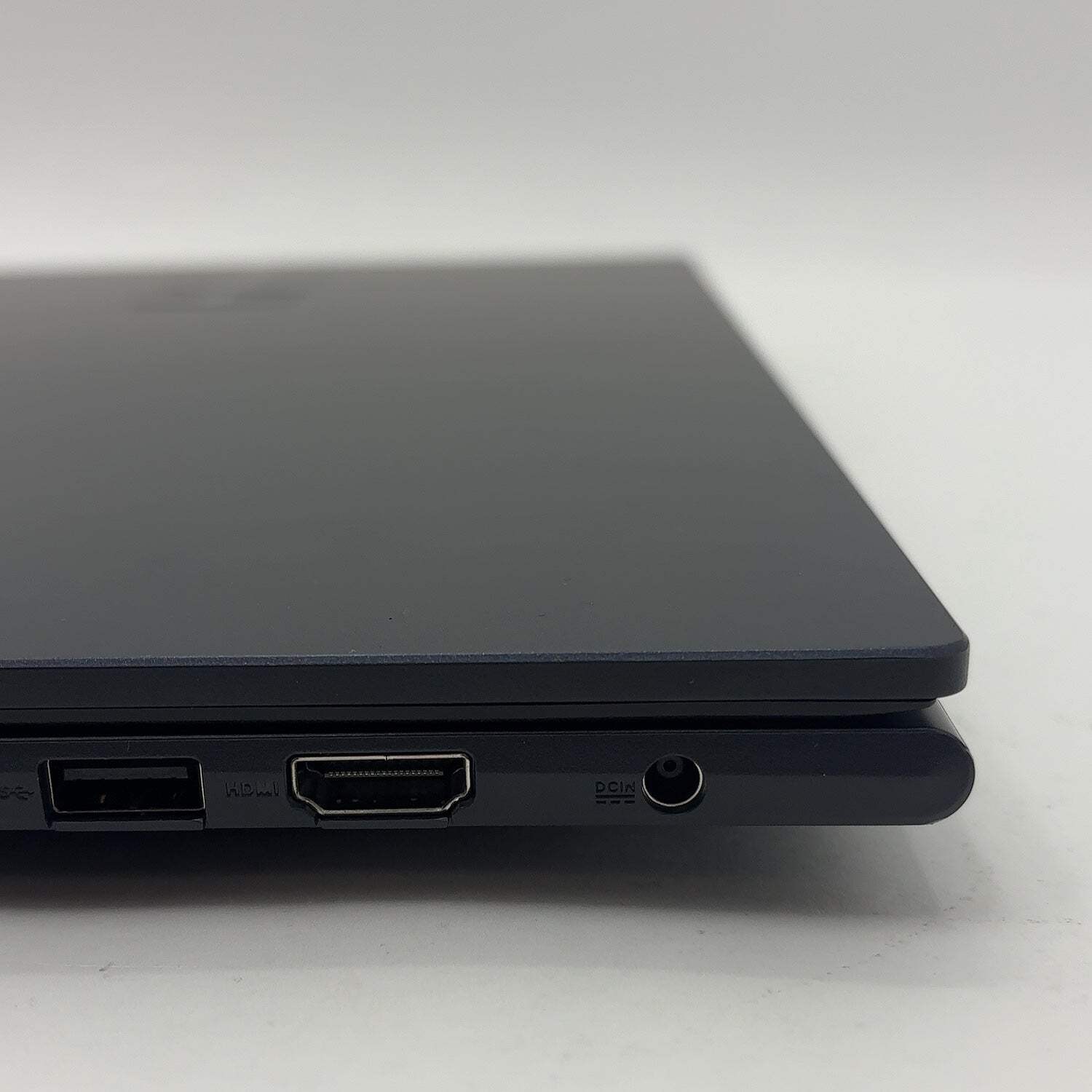 Broken Asus Vivobook 14 X1404V 14″ i5-1334U 1.3GHz 12GB RAM 256GB SSD Read