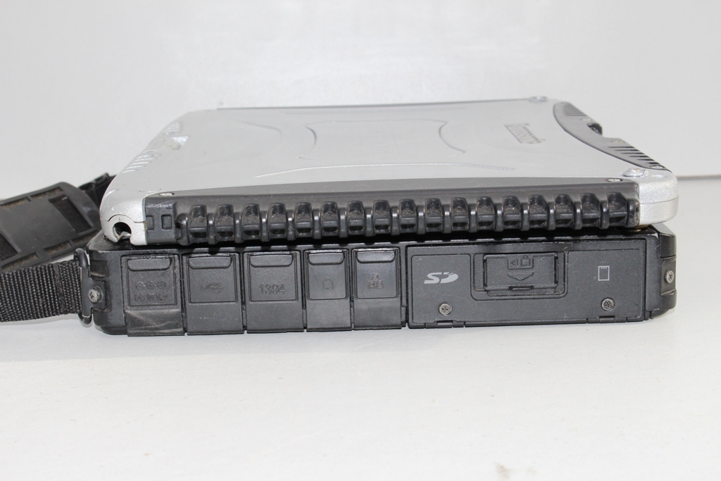 Panasonic Toughbook CF-19 BT/YFI /NOTOUCH(250GB,*Core Duo,*1.06GHz**2.5GB)*WIN 7