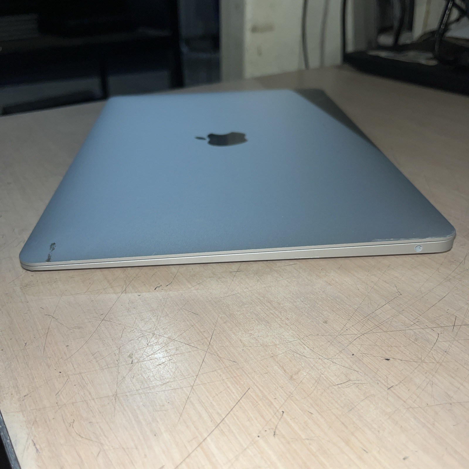 APPLE MACBOOK AIR 13″ SCISSOR, 2020 CORE I3-1000NG4 1.1GHZ 8GB RAM 256SSD