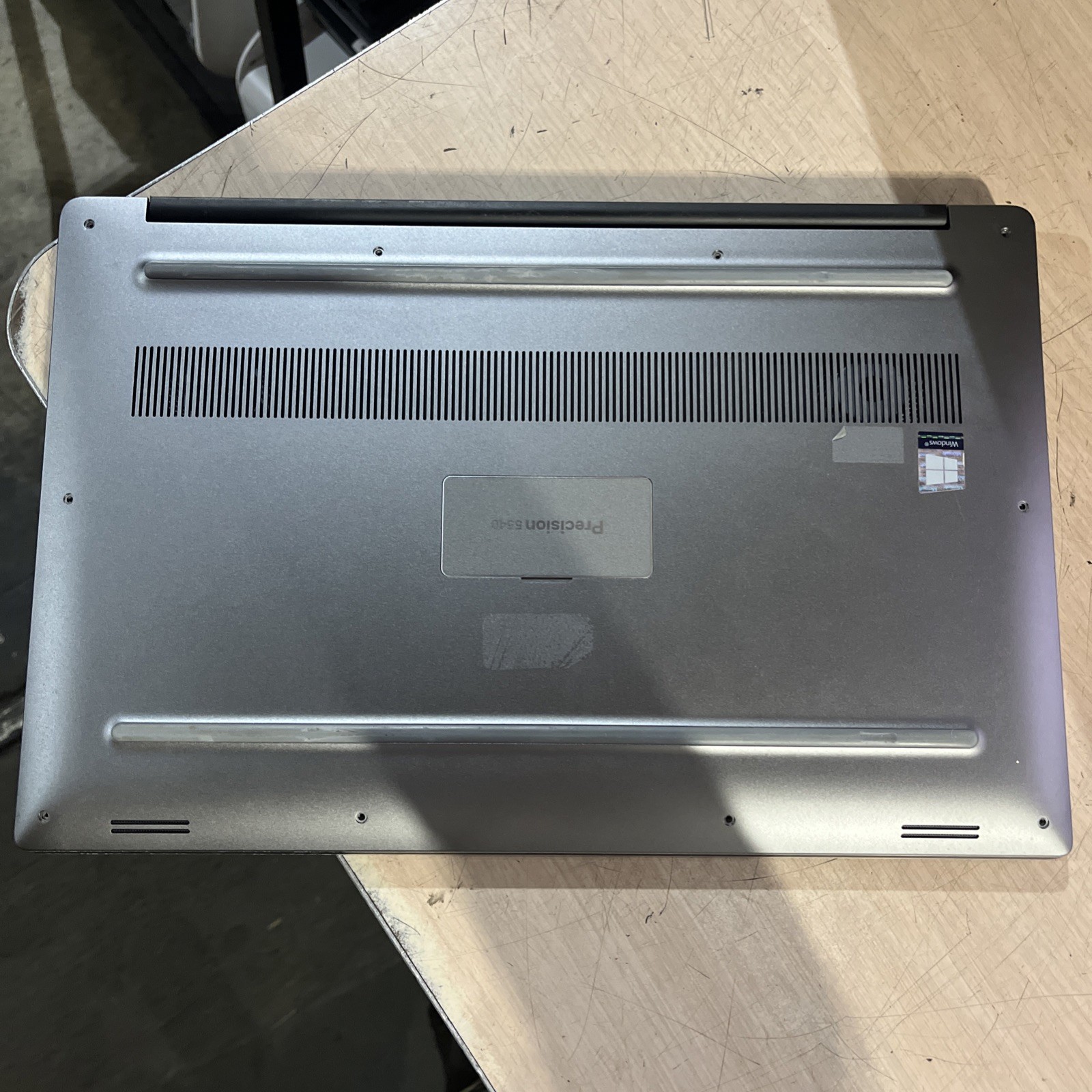 DELL PRECISION 5540 INTEL CORE I9-9880H 2.30GHZ 16GB RAM NO HD