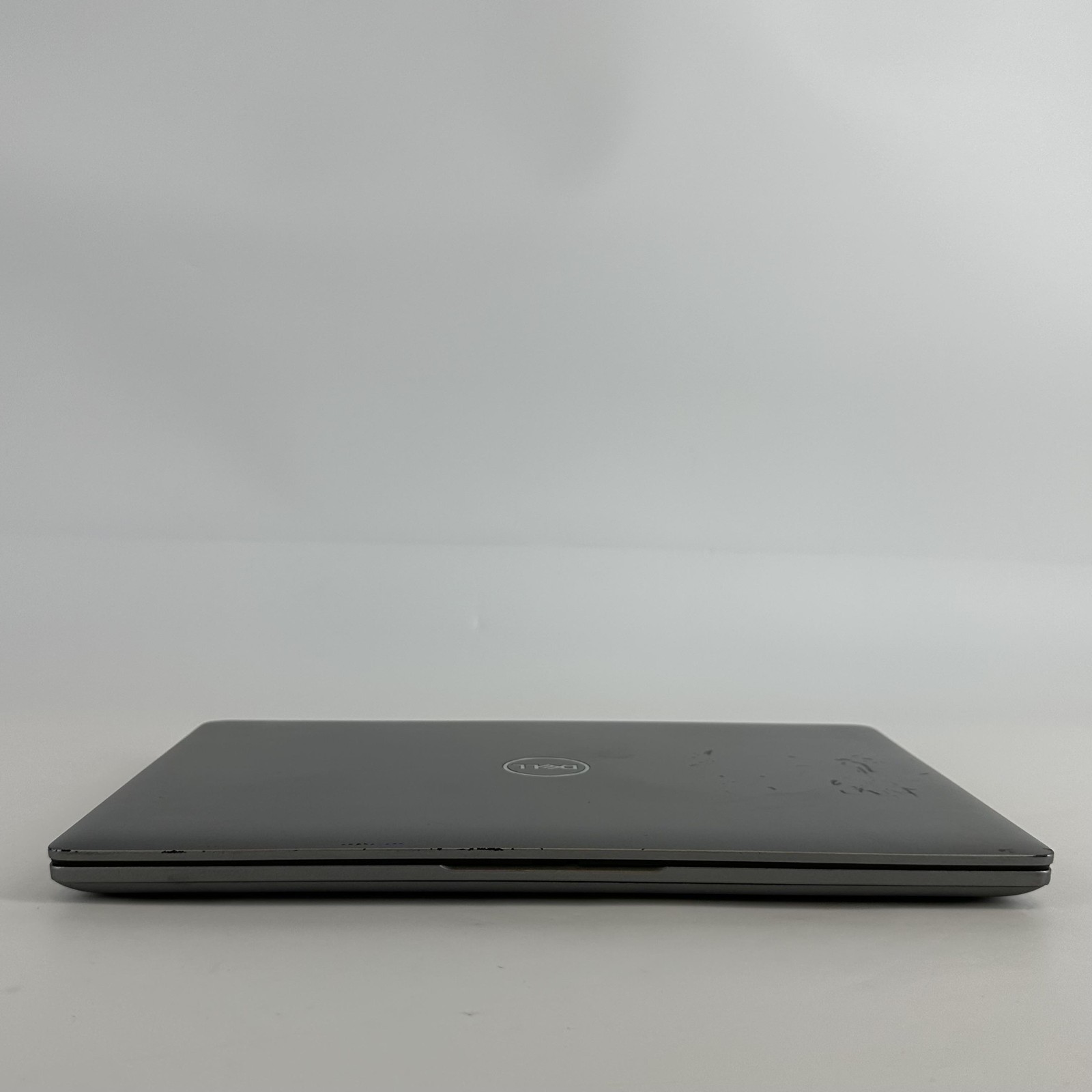 Dell Latitude 5440 14 Gray FHD 1.8 GHz i7-1365U 16GB 512GB SSD Good