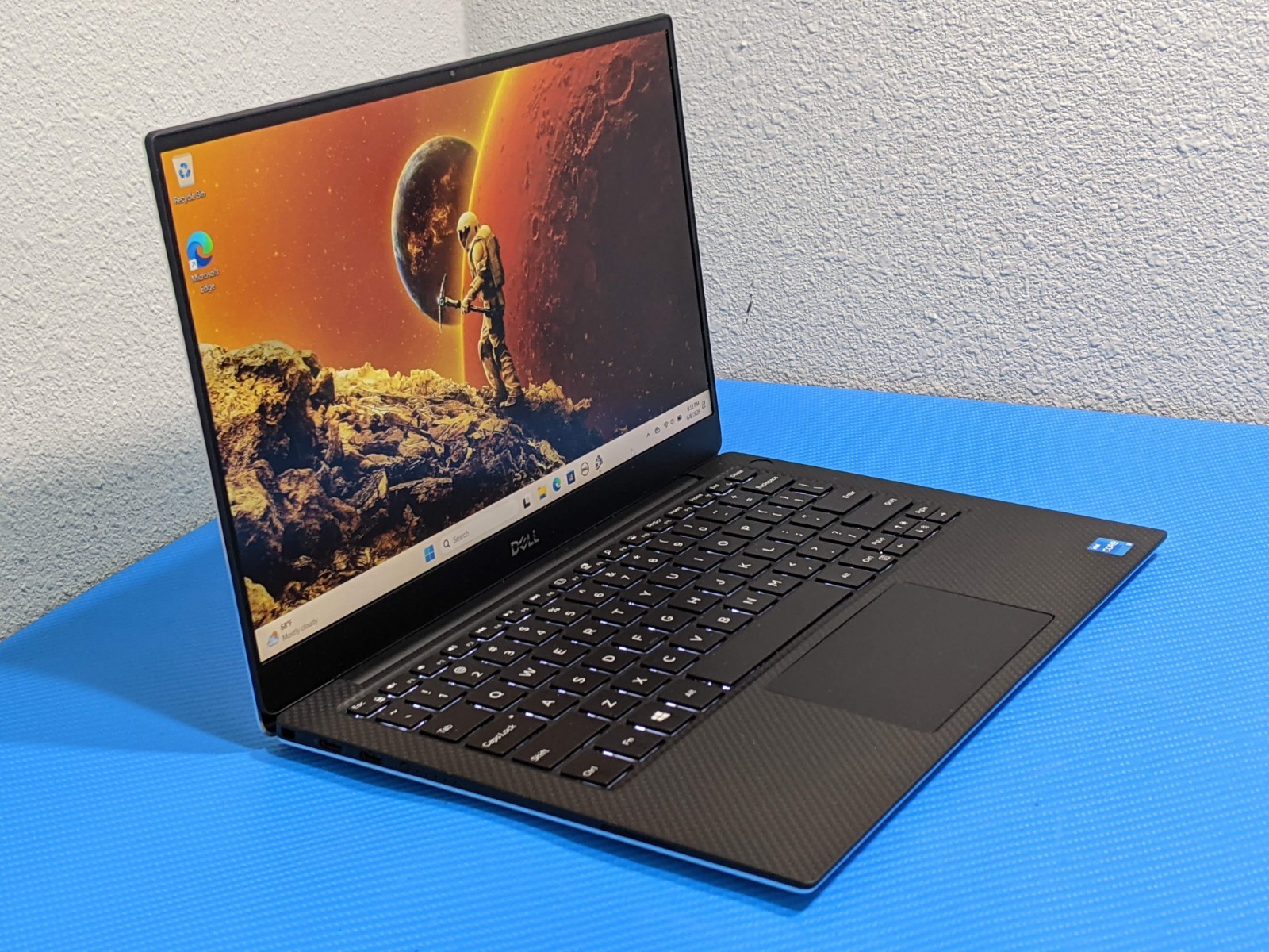 Dell XPS 13 9305 13.3″ FHD Intel i3-11th Gen 3GHz 8GB 256GB Win11Home +Charger