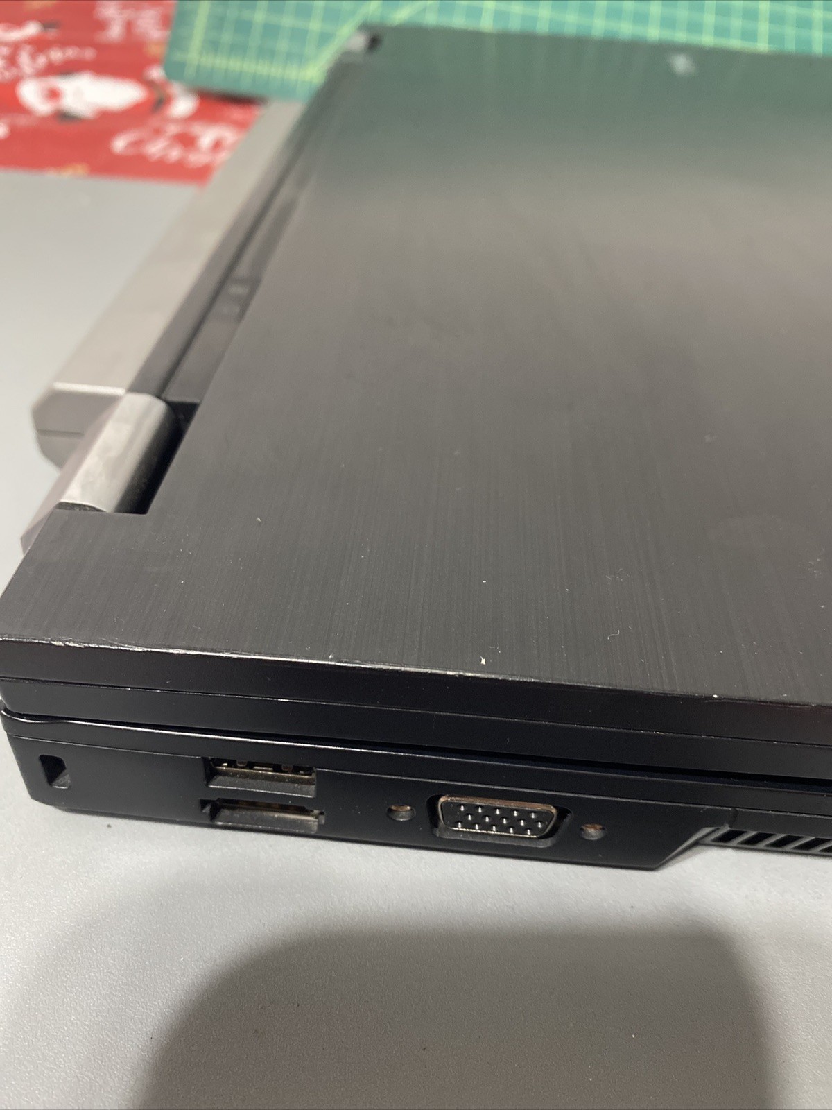 Dell Latitude 15.4″ Laptop PP30L Intel Centrino For Parts Or Repair No HDD