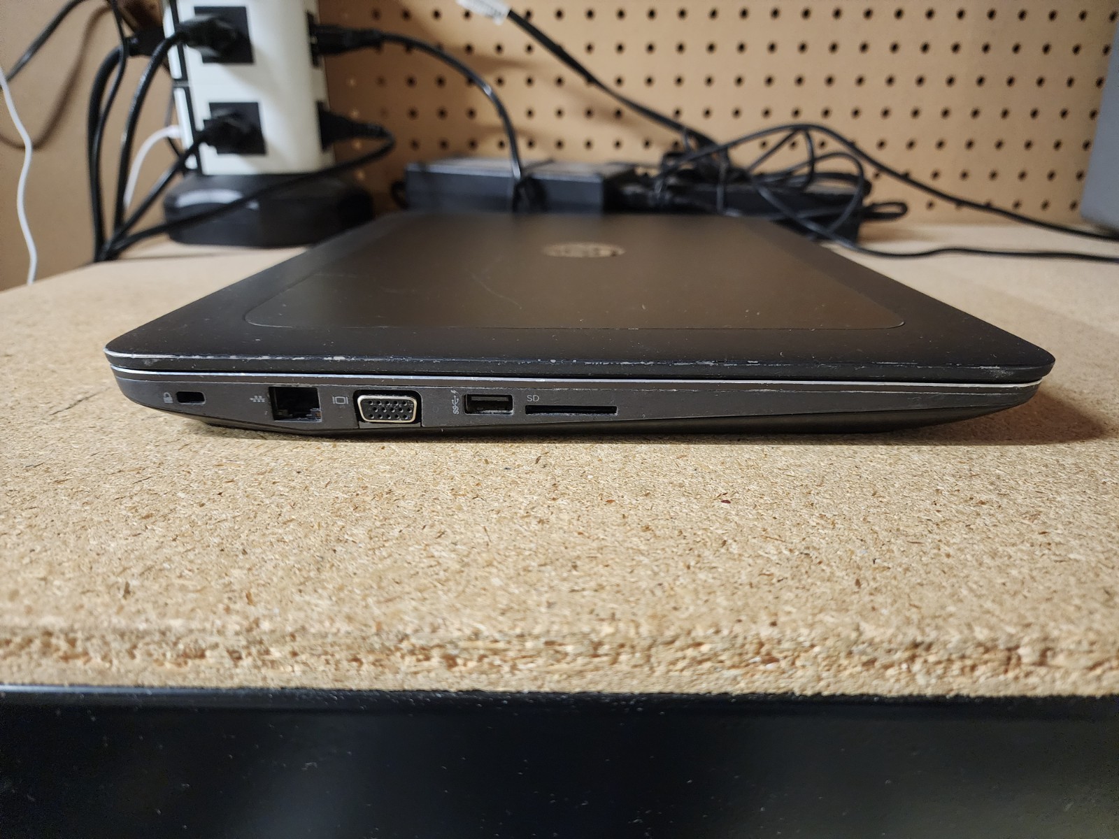 HP ZBook 15 G4 i7-7820HQ 2.9GHz 32GB RAM 256GB SSD W11 Pro Quadro M2200