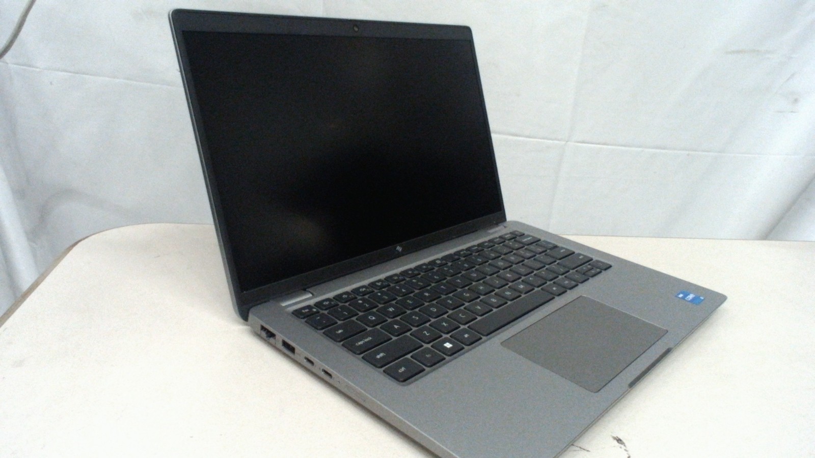 Dell Latitude 5440 14″ Laptop (HDD 256GB NVMe, 216GB RAM) Core i5-1335U