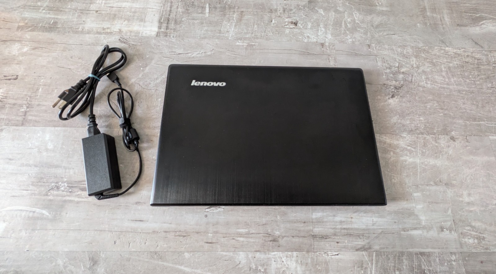 17.3” Lenovo Laptop Z70-80 – i7-5500U 2.40Ghz 8GB RAM – 1 TB SSHD – “as is”