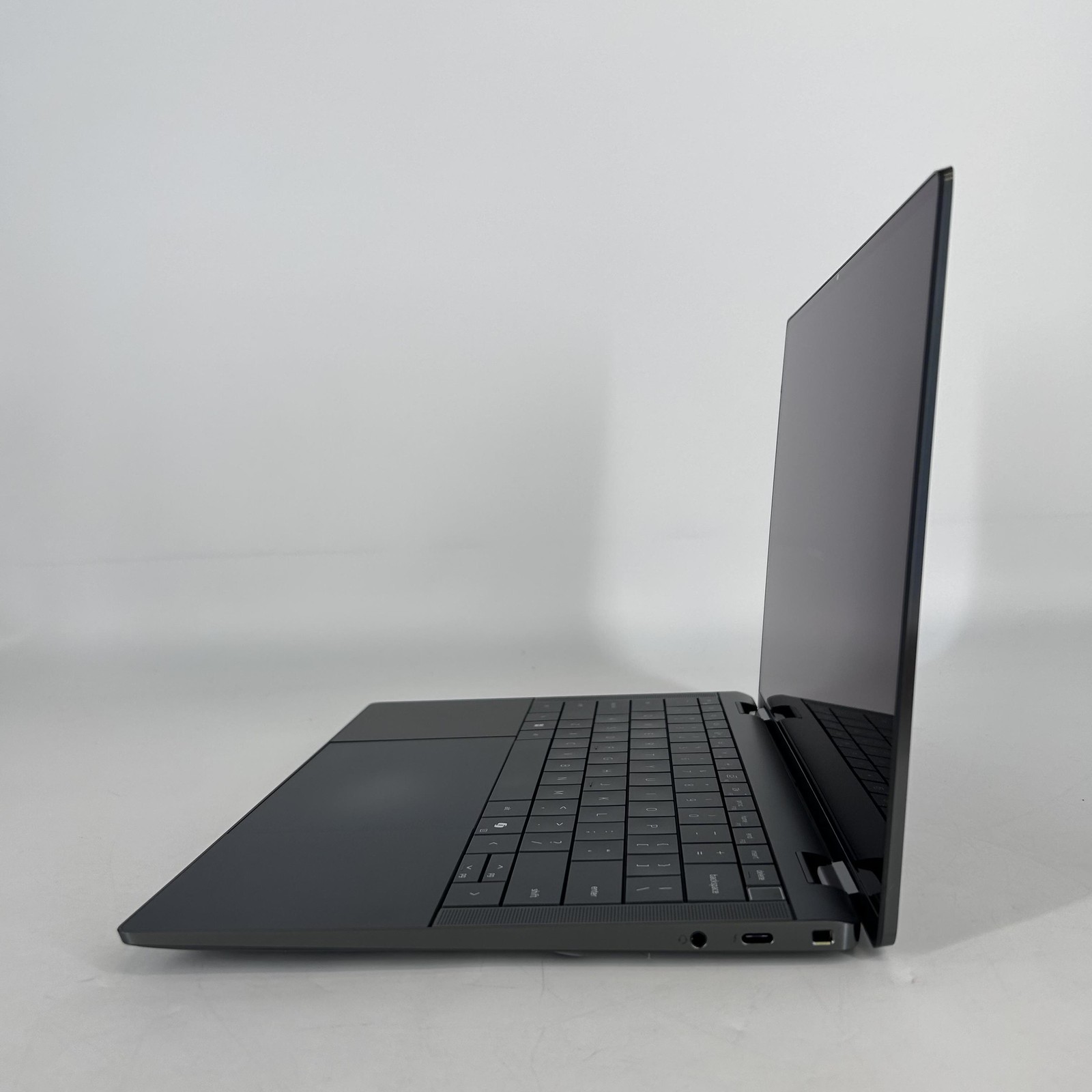 Dell Latitude 9450 (2-in-1) 14 2K TOUCH Ultra 7 165U 32GB 1TB MUFFLED SPEAKER