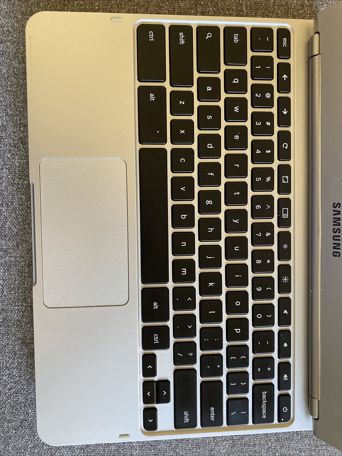 Samsung Chromebook XE303C12 11.6in 16GB, 5 Dual-Core Laptop