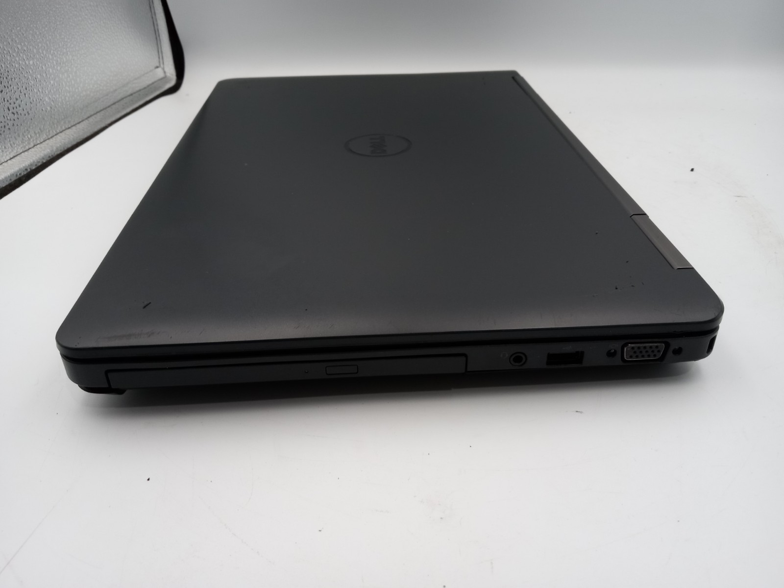 Dell Latitude E5540 15″ Laptop Intel i5-4200U 4GB RAM 256GB SSD Windows 11 -RR