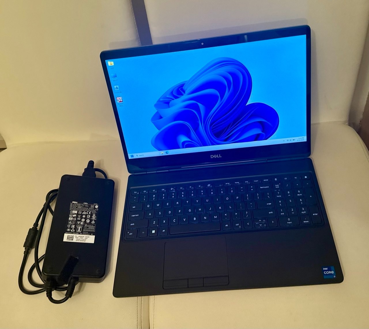 Dell Precision 7560 15.6″ FHD Touch i7-11850H | 32GB RAM | 1TB SSD NVIDIA T1200
