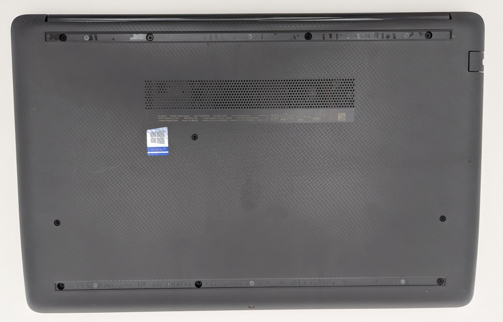 Incomplete HP 250 G7 15.6″ Laptop Intel i7-1065G7 1.30GHz 8GB RAM *BIOS LOCKED*