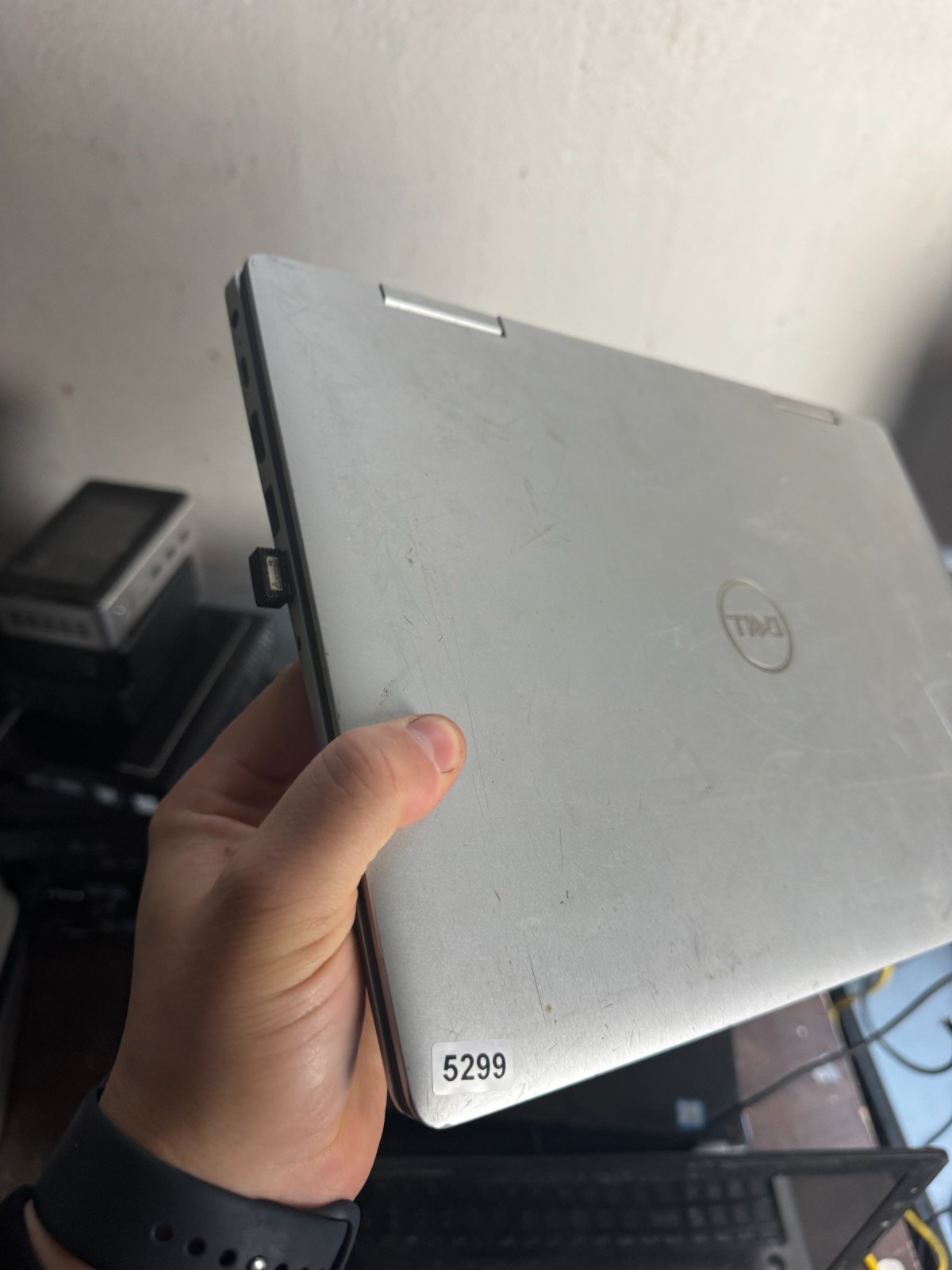 Dell Inspiron 5485 2 in 1 Ryzen 5 3500U, 8GB RAM, 120GB SSD, Win11 *READ #5299