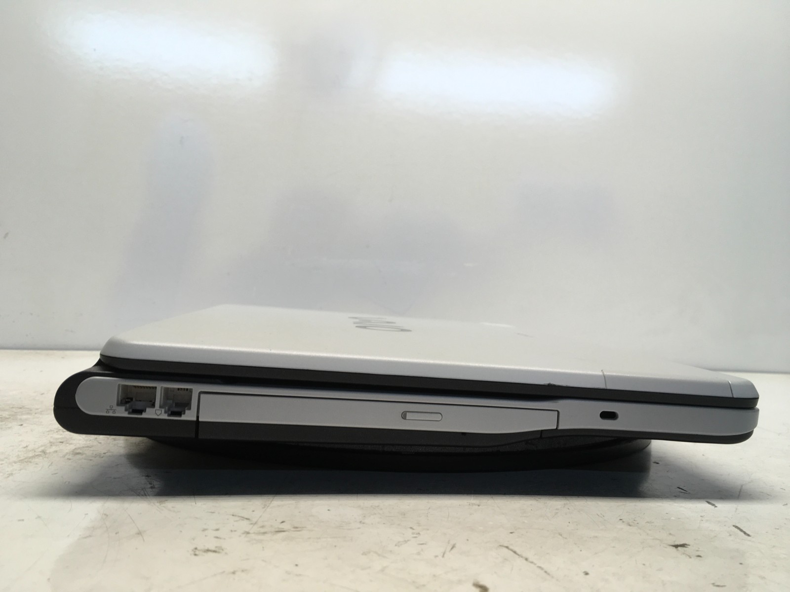 Sony Vaio VGN-FS730/W Intel Pentium M 740 1.73GHz 2 GB NO HDD