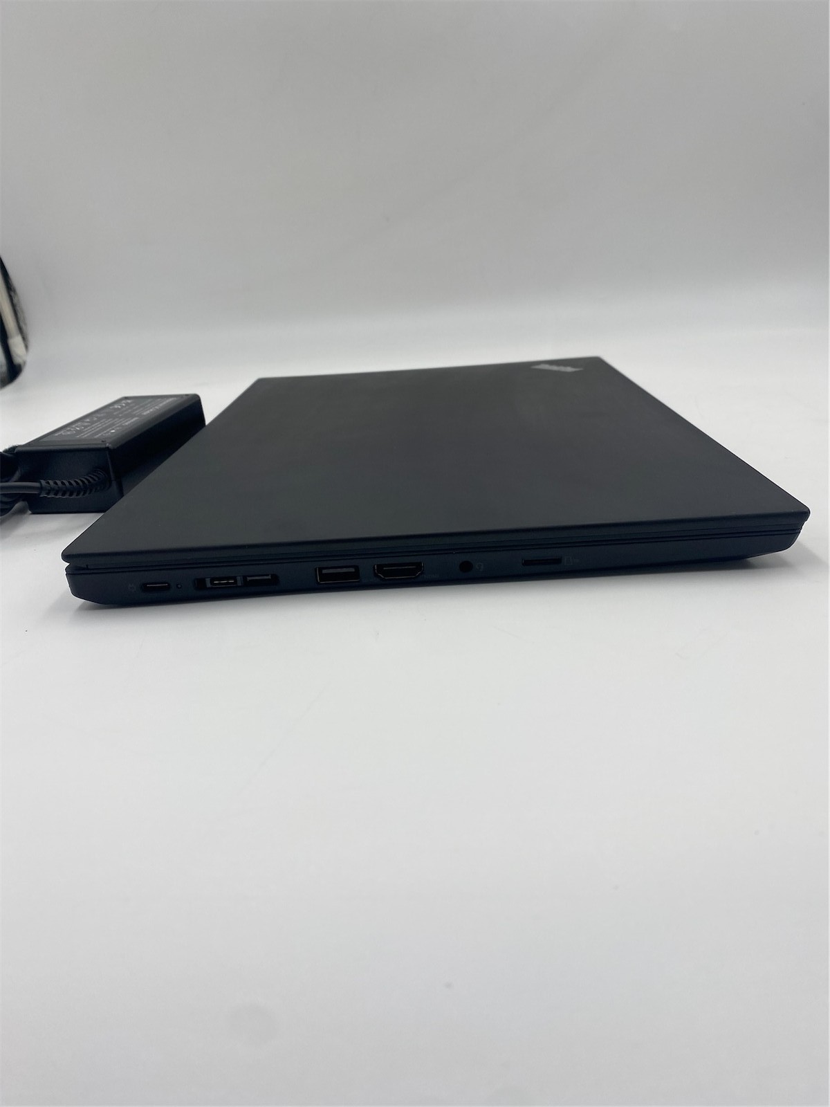 Lenovo Thinkpad T495 Ryzen 5 3500U 8GB RAM 256GB SSD Batt: 83%