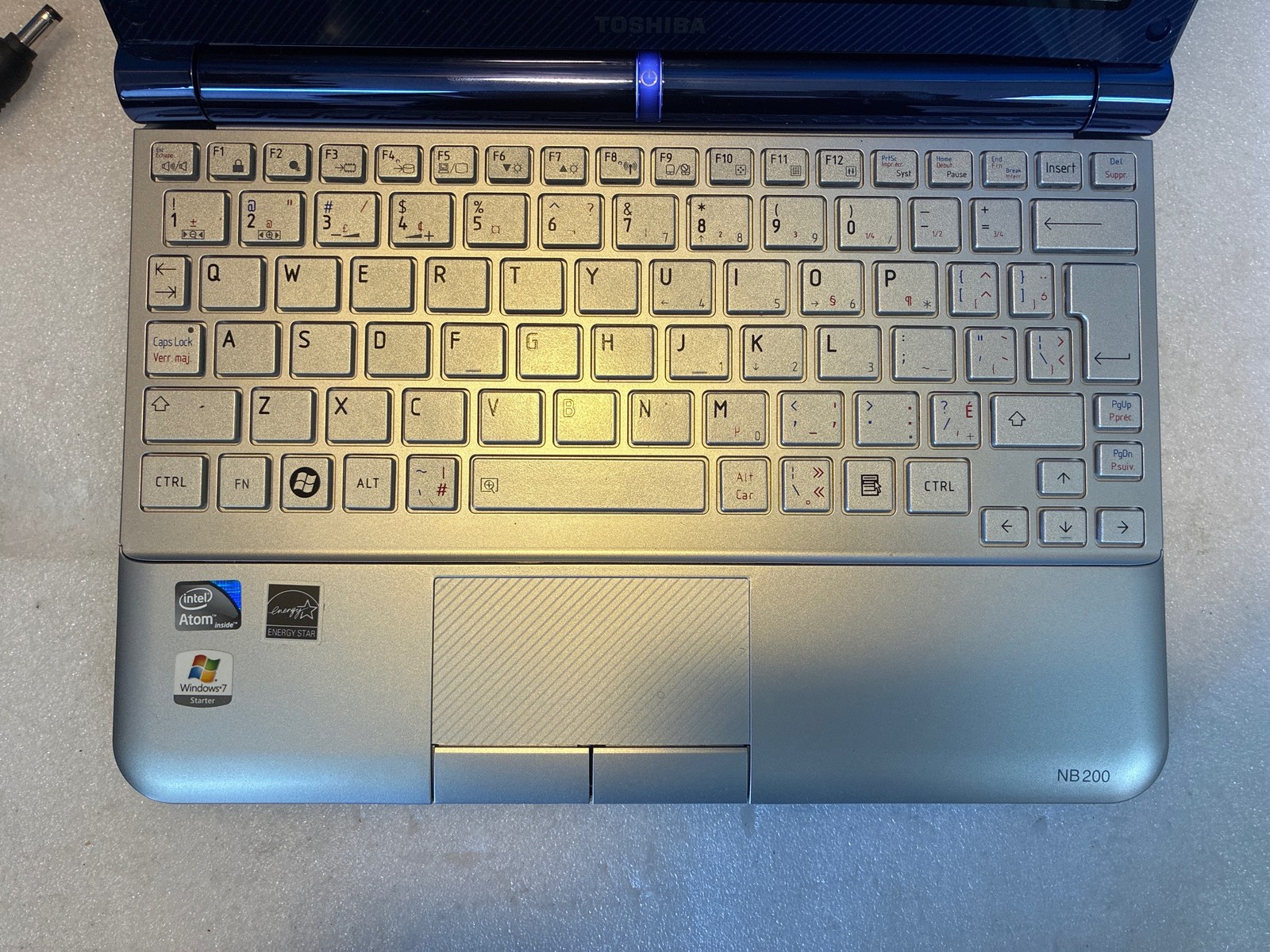 Grade A 🔥 Toshiba NB200-00C 10.1 inch Atom N280 2GB 250G HD Win 7 + Ac adapter