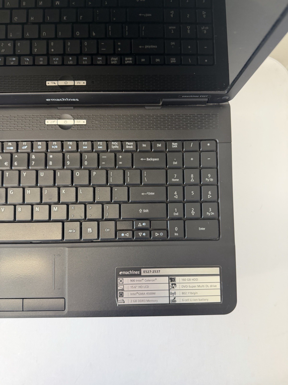 EMachines E527-2537 Laptop – Intel Celeron 900 – RAM 6 GB – Read Des